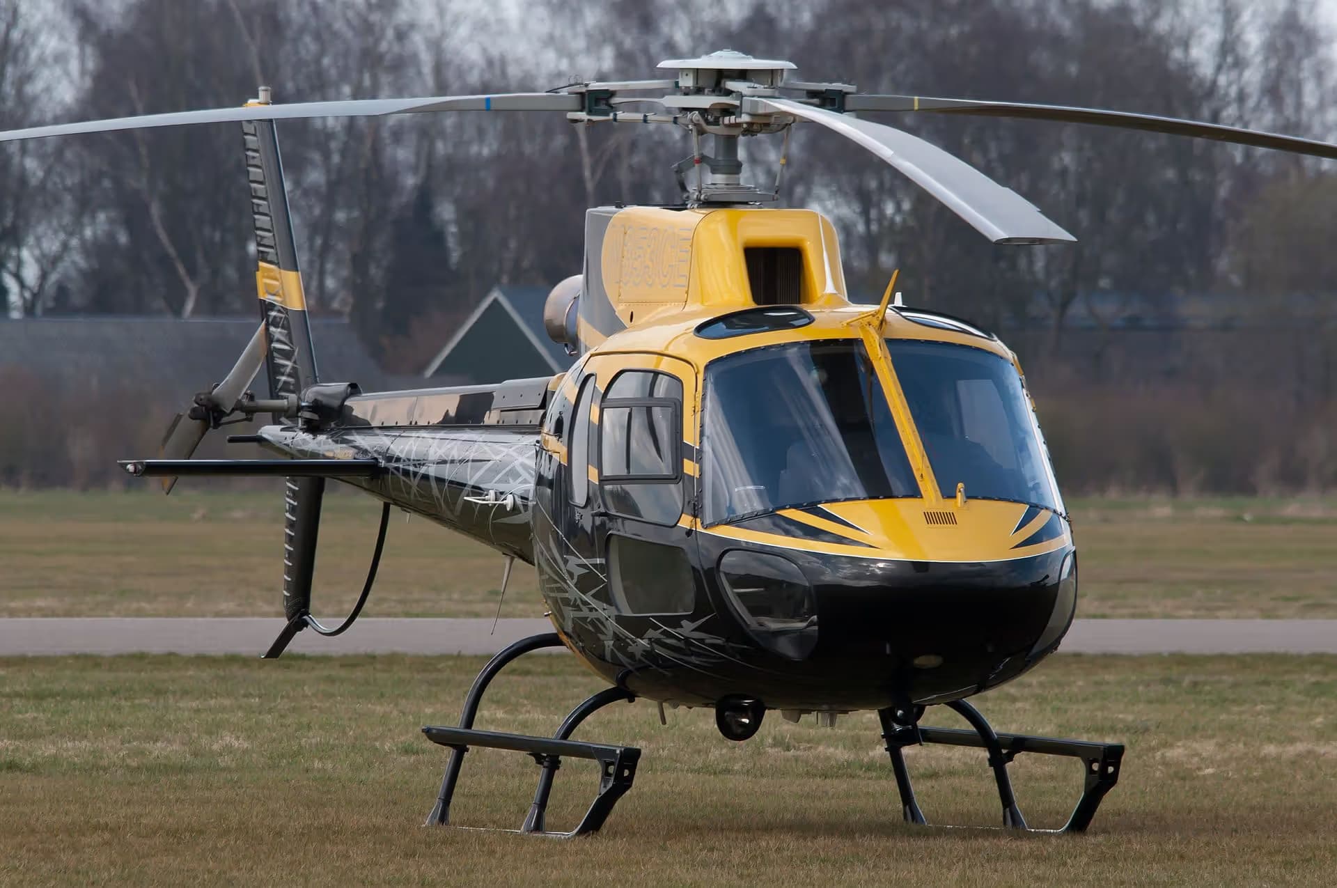 N353CE — Helicopter