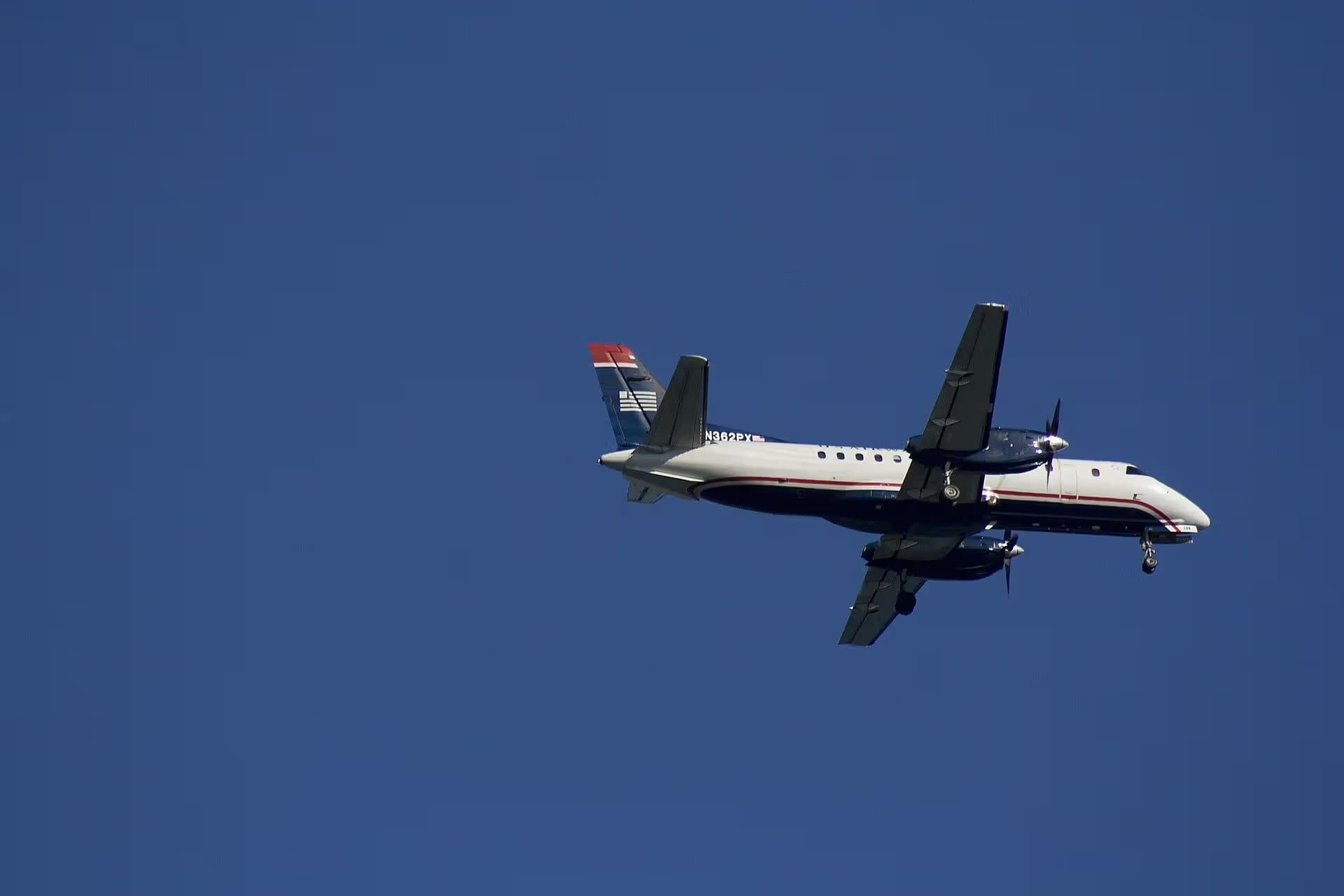 N362PX — Twin-engine aircraft