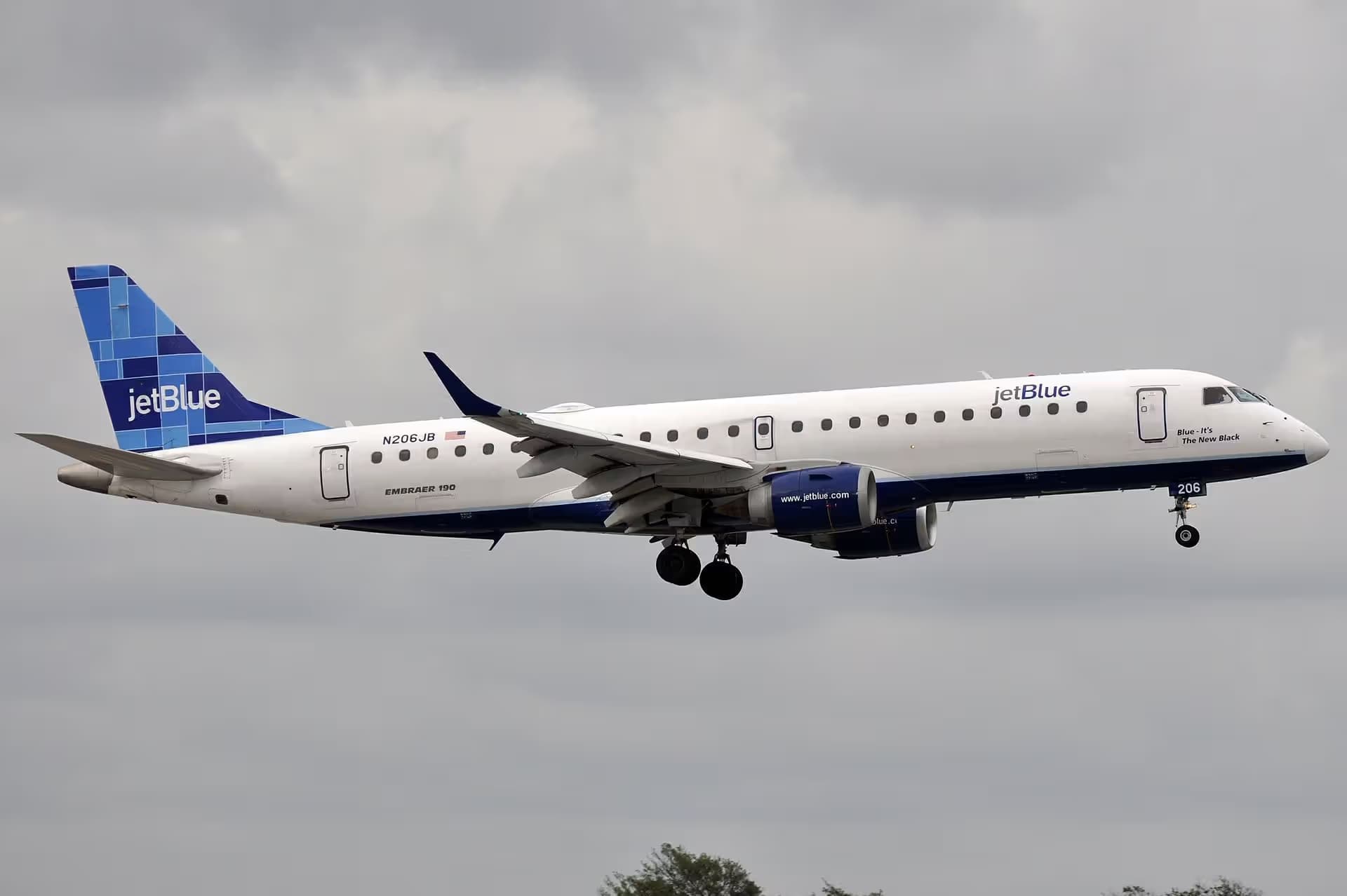 N206JB — Embraer