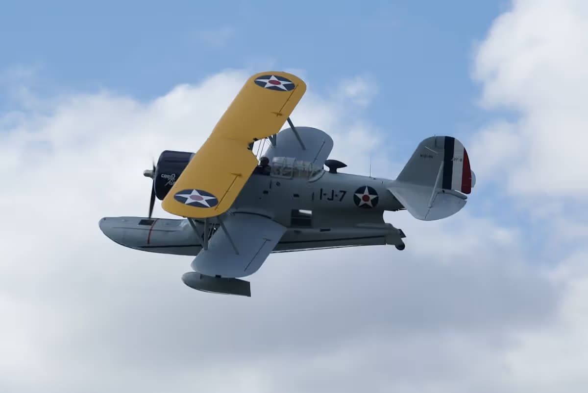 N1214N — Warbird