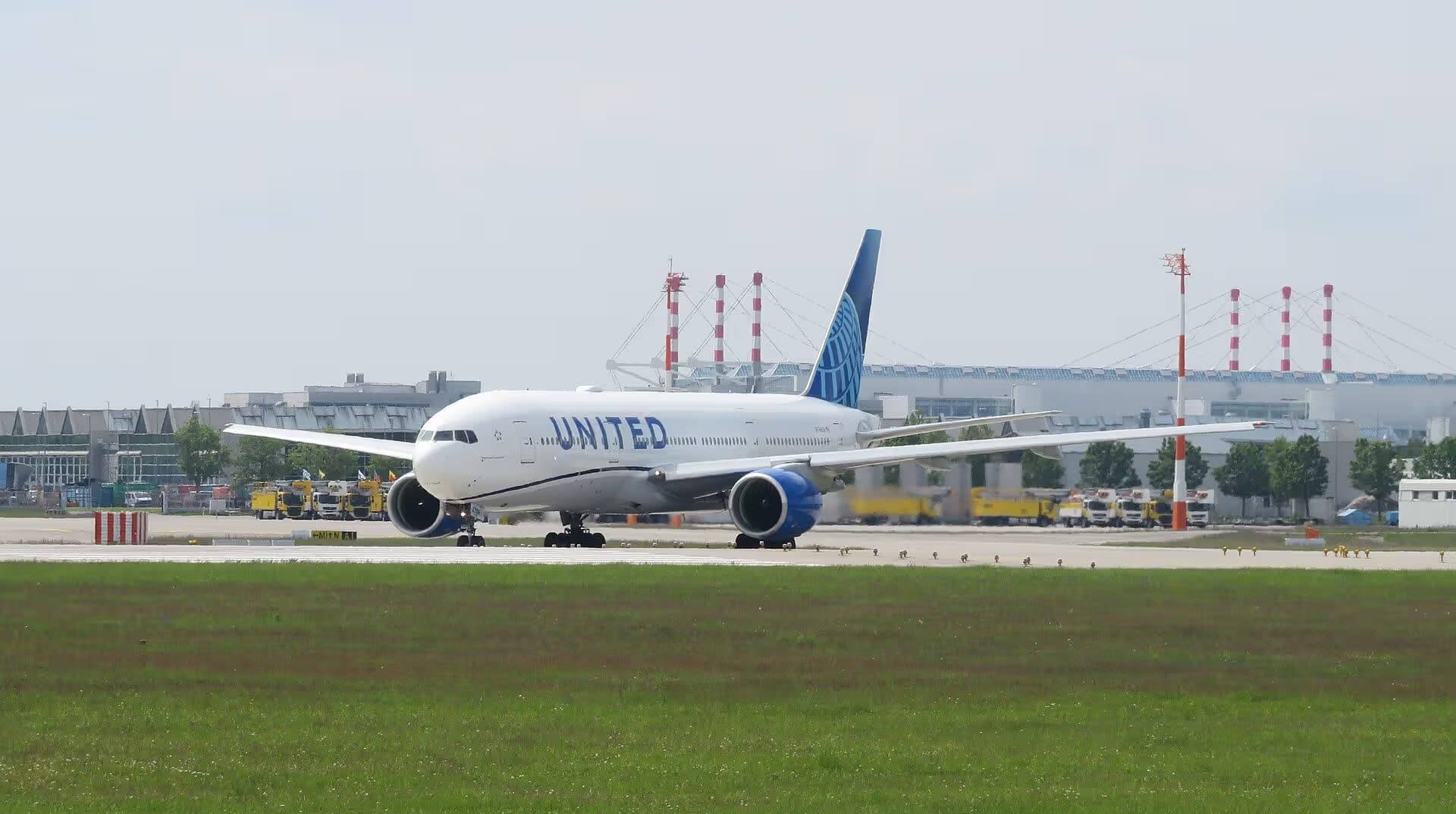 N798UA — Boeing