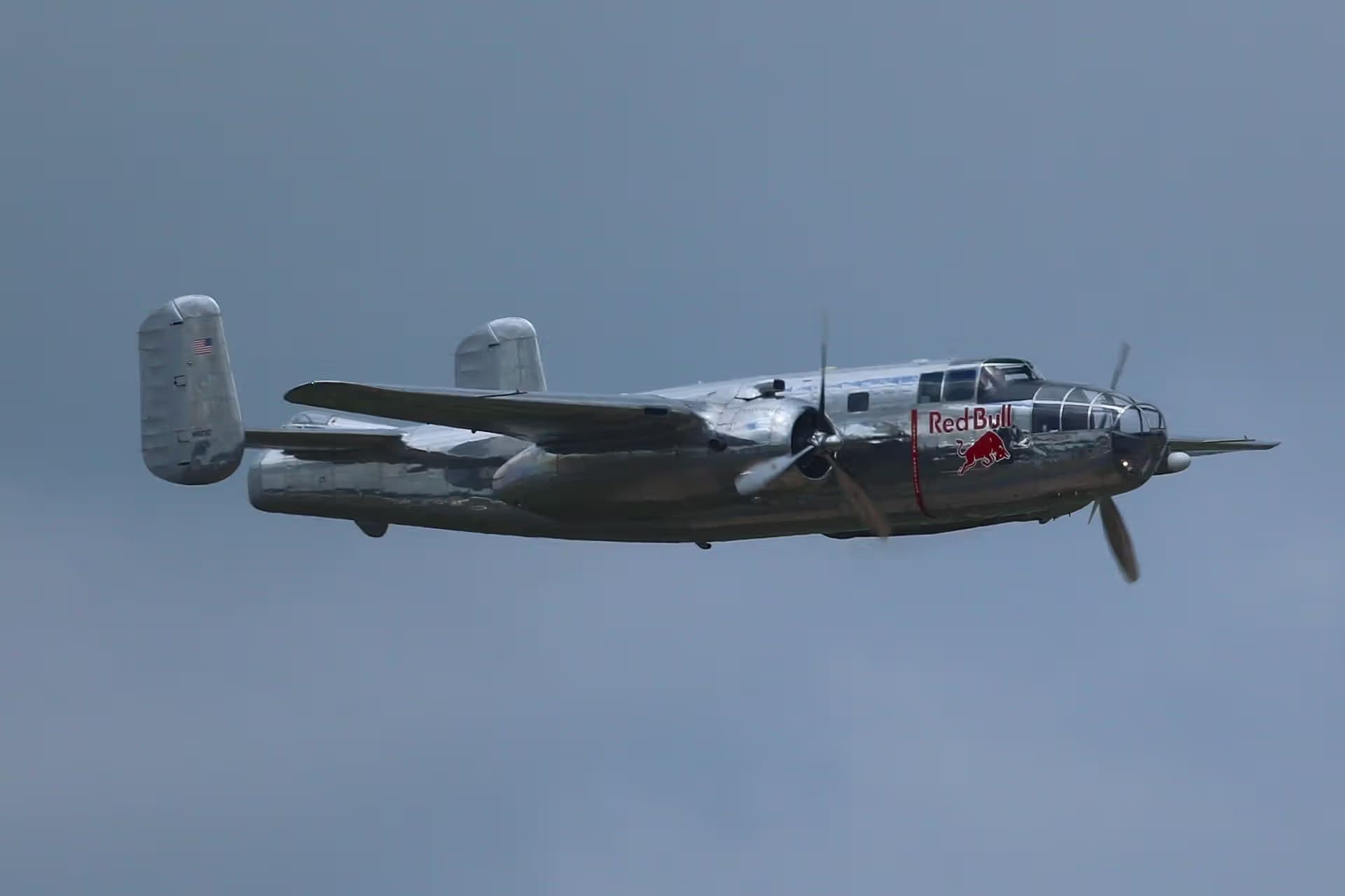 Unidentified — Warbird