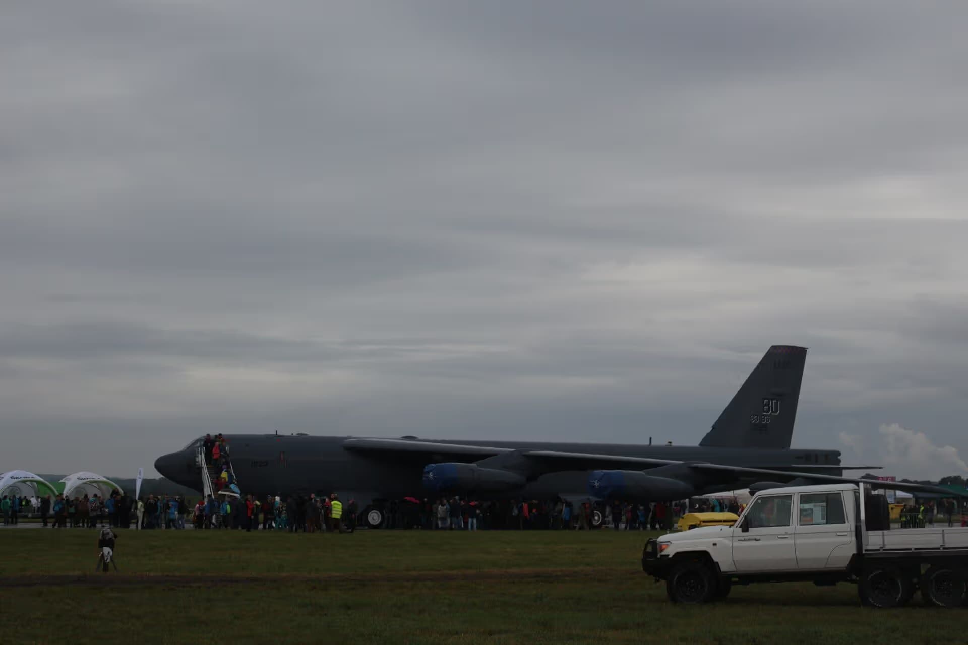 Unidentified — Aircraft