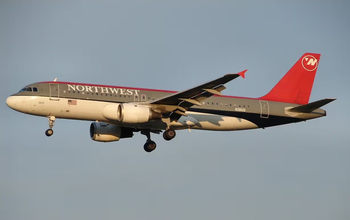 N311US — Airbus