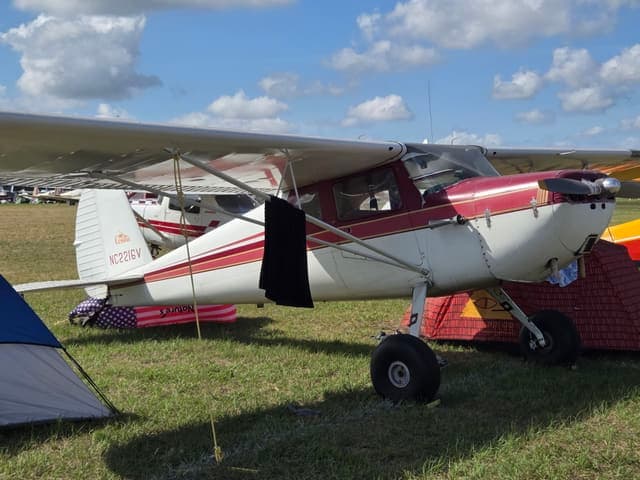 N2216V — Cessna 140