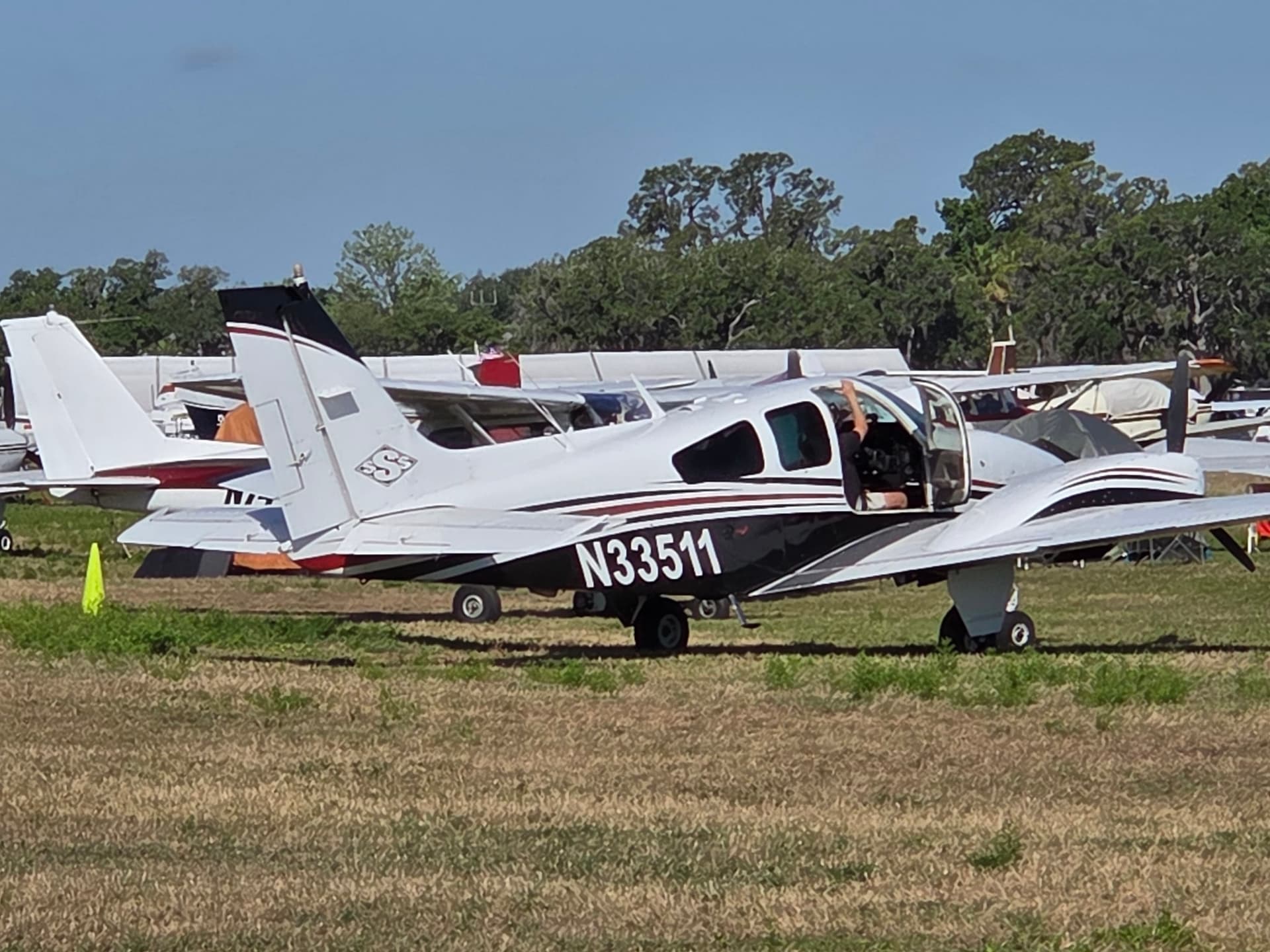 N33511 — Beechcraft Baron 95-B55 (T42A)