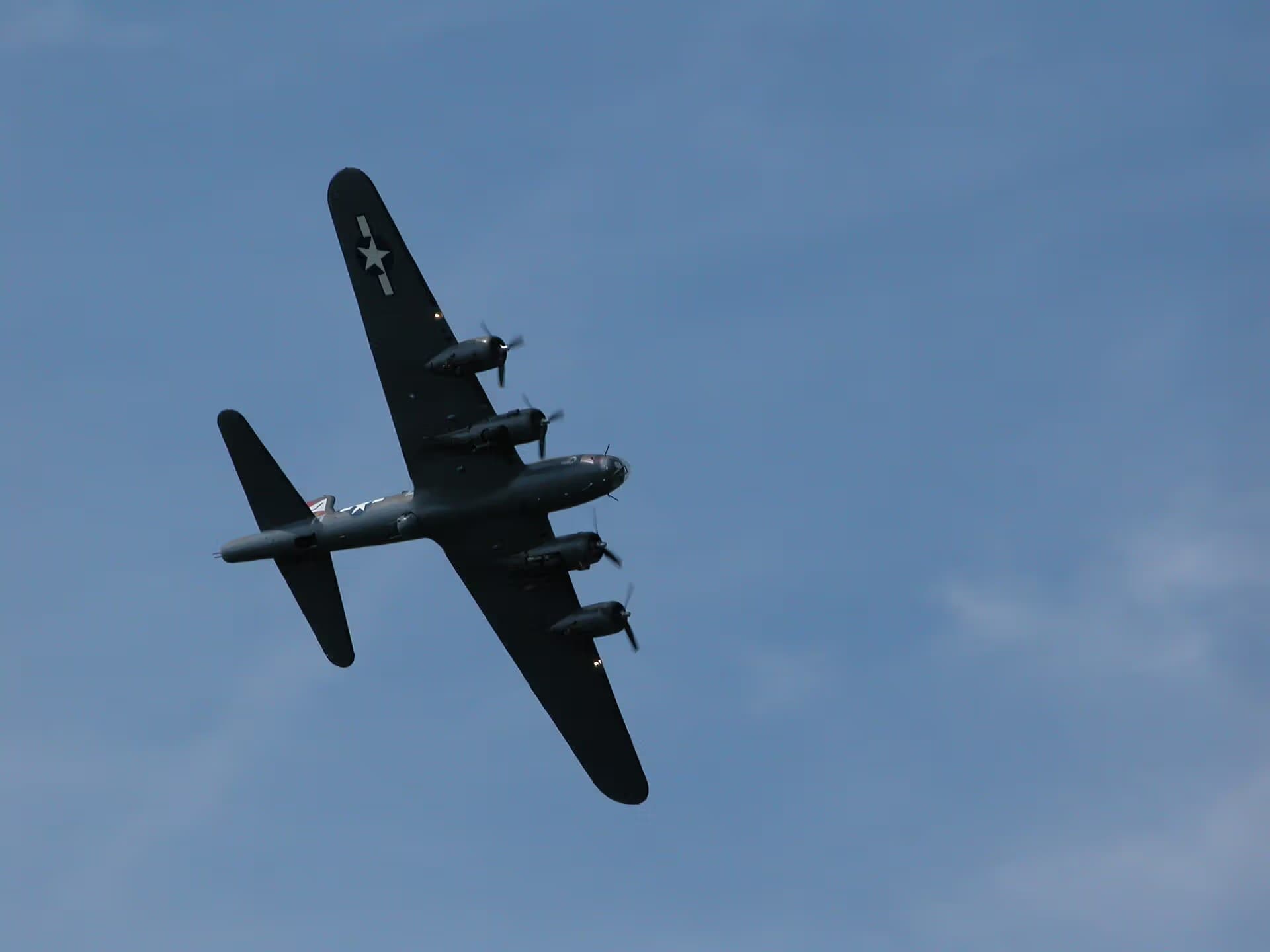 Unidentified — Boeing