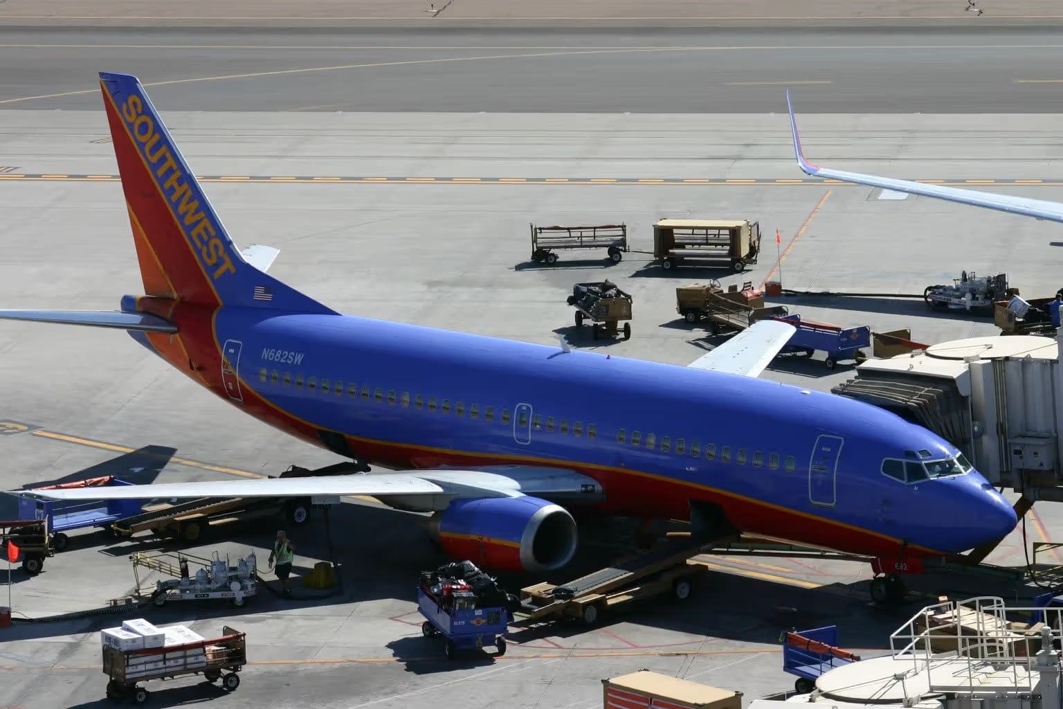 N682SW — Boeing