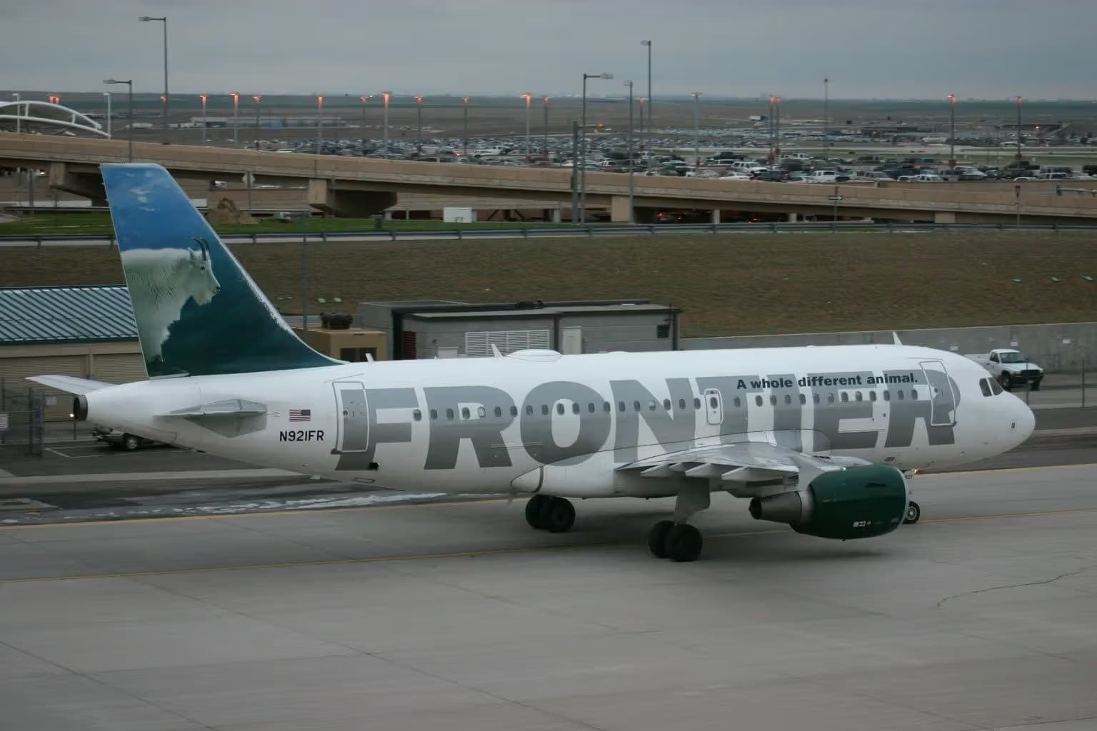 N921FR — Airbus
