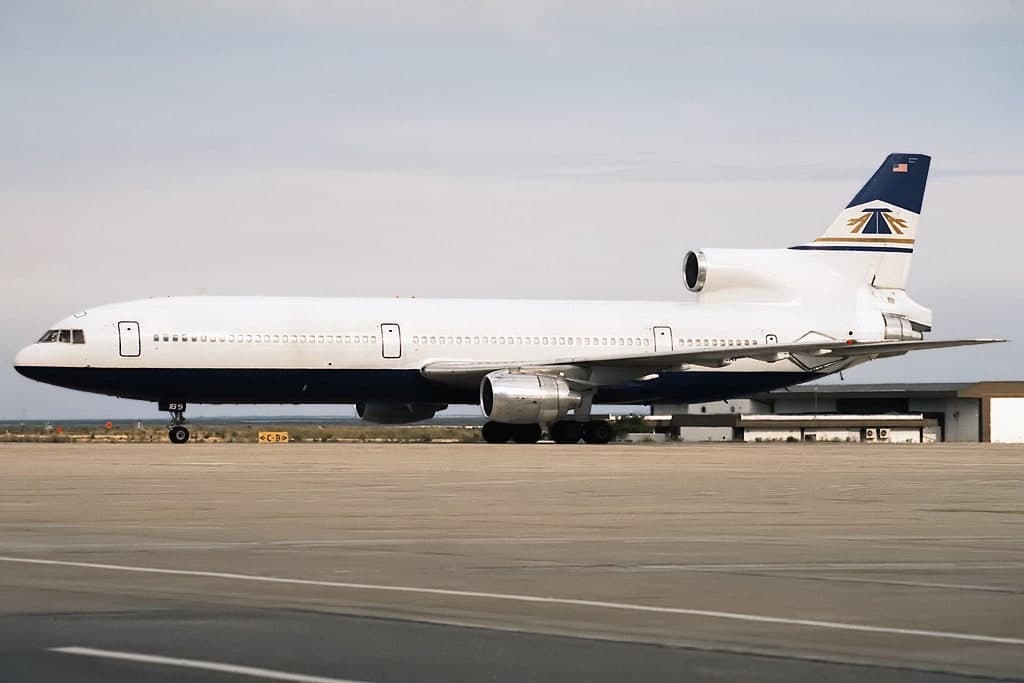 N189AT — Lockheed