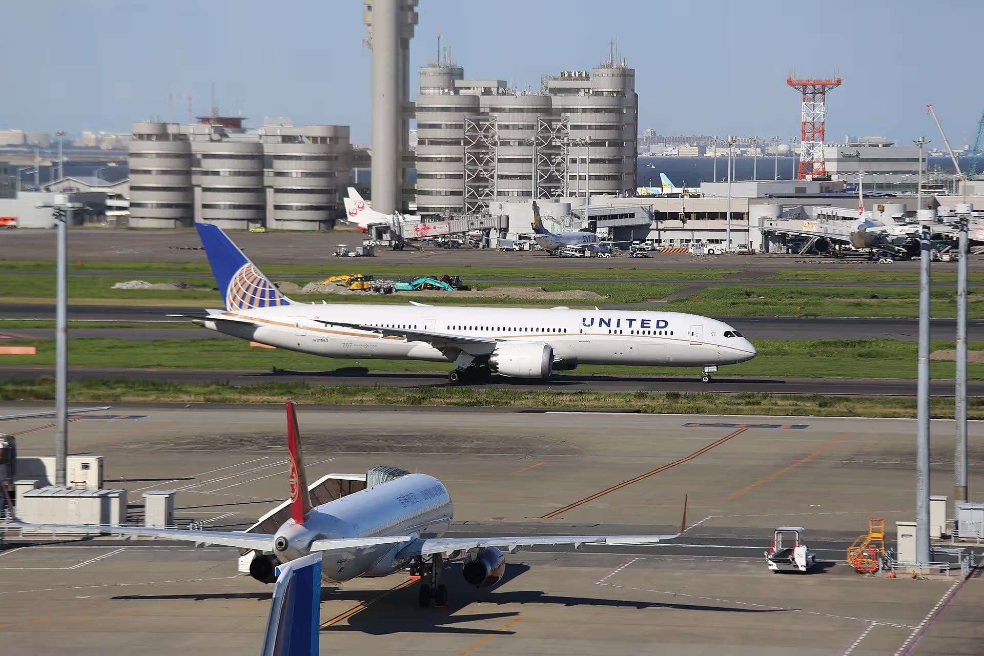 N17963 — Boeing