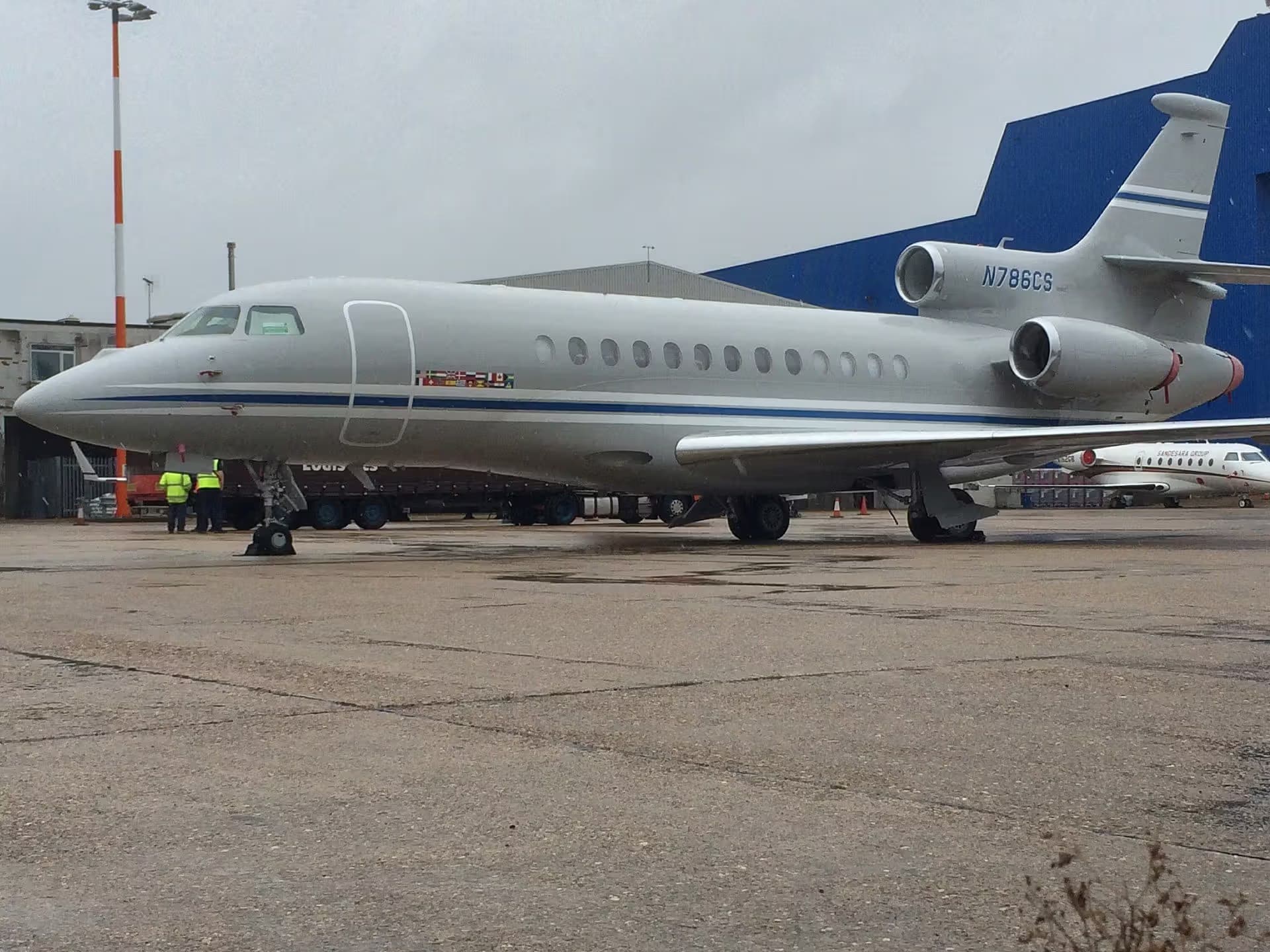 N786CS — Business jet