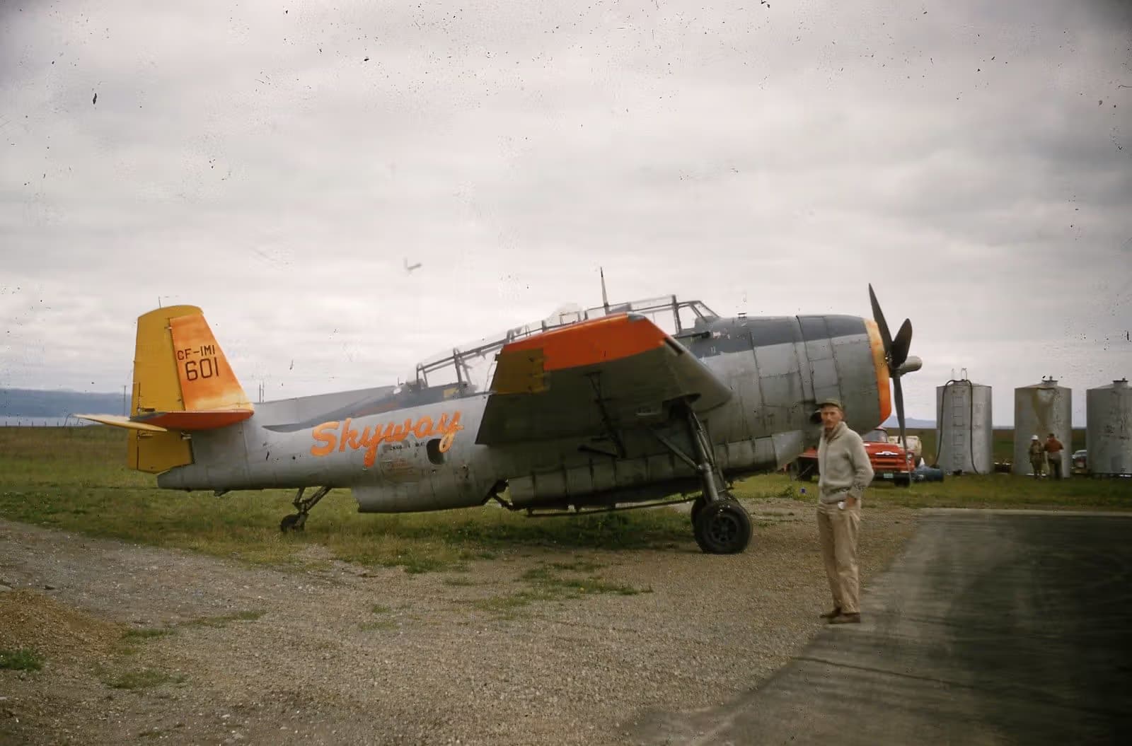 CF-IMI — Single-engine aircraft