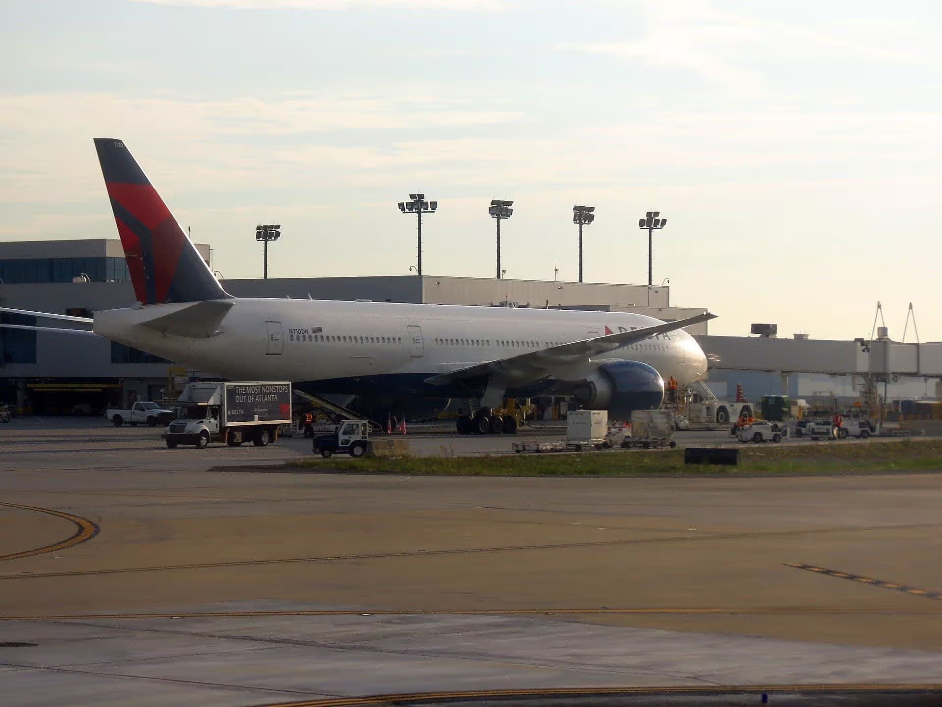 N710DN — Boeing