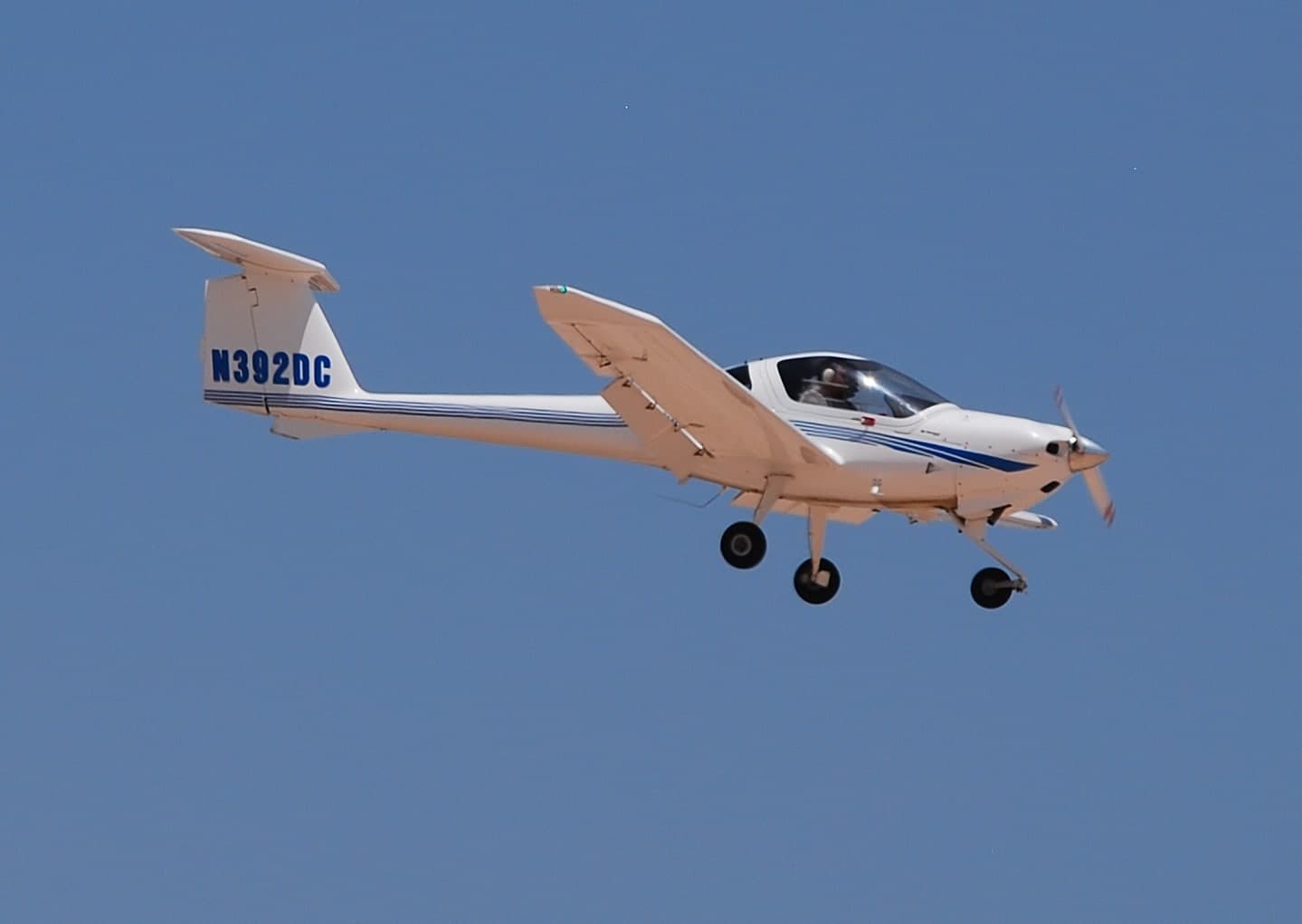 N392DC — Diamond
