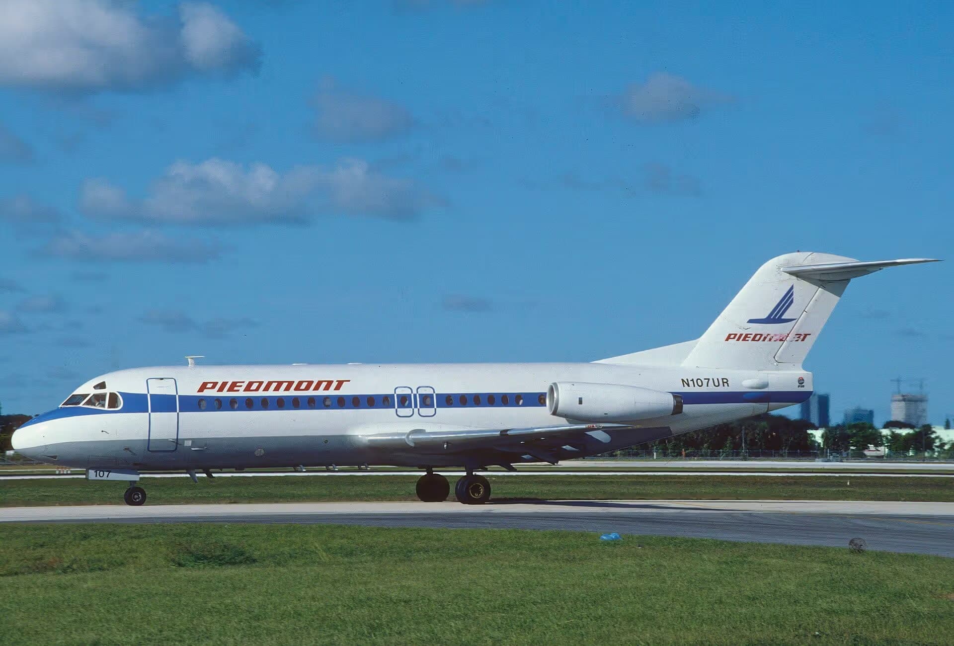 N107UR — Aircraft