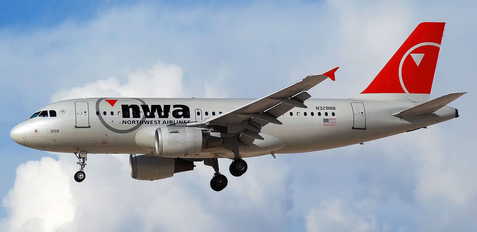N328NB — Airbus