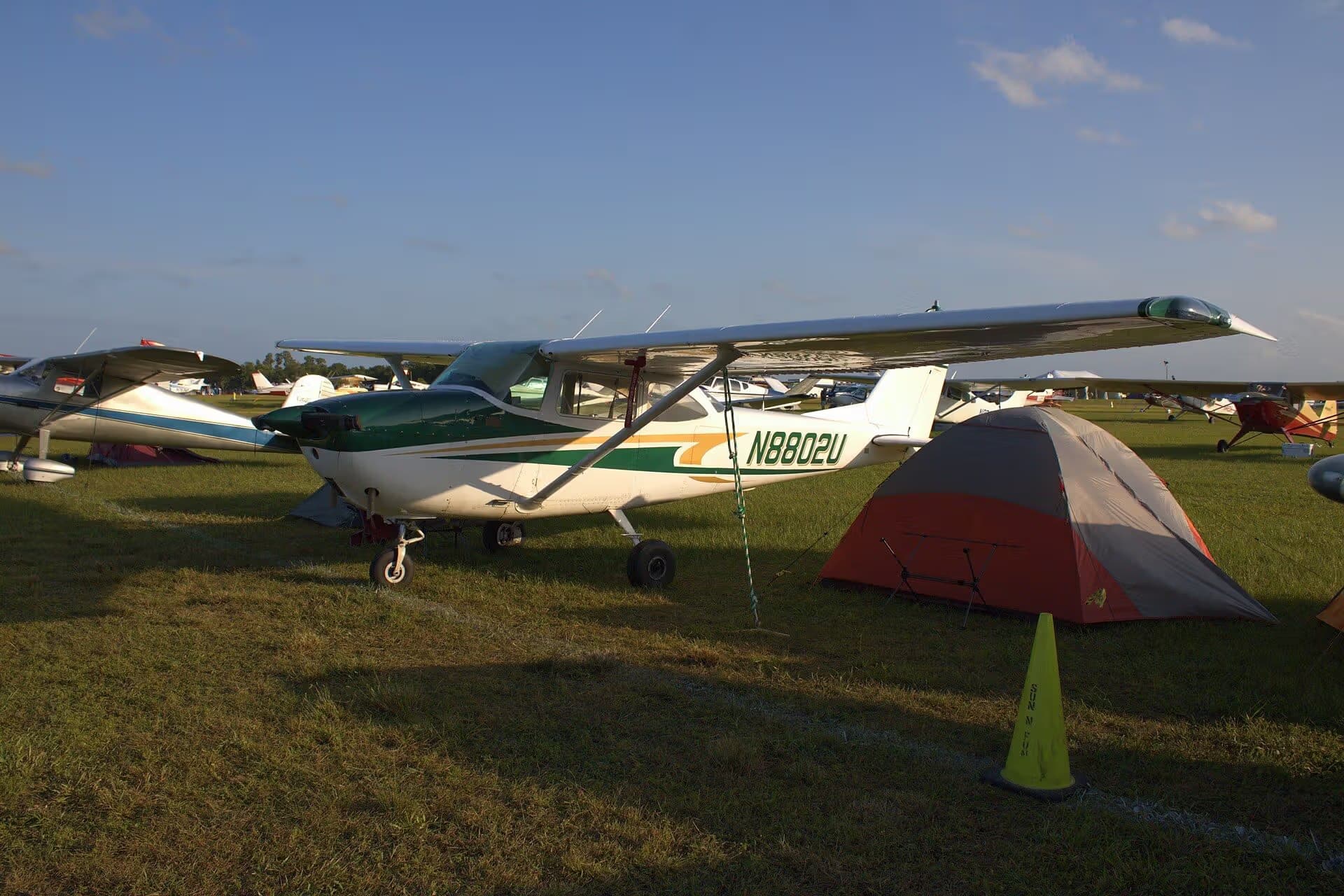 N8802U — Single-engine aircraft