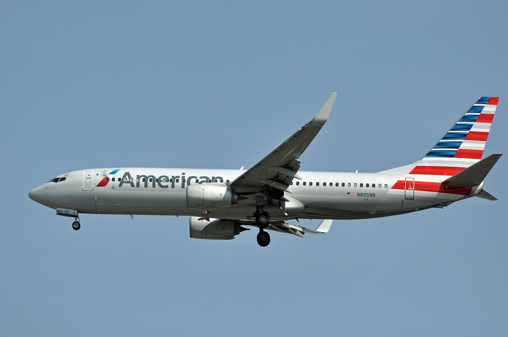 N895NN — Boeing