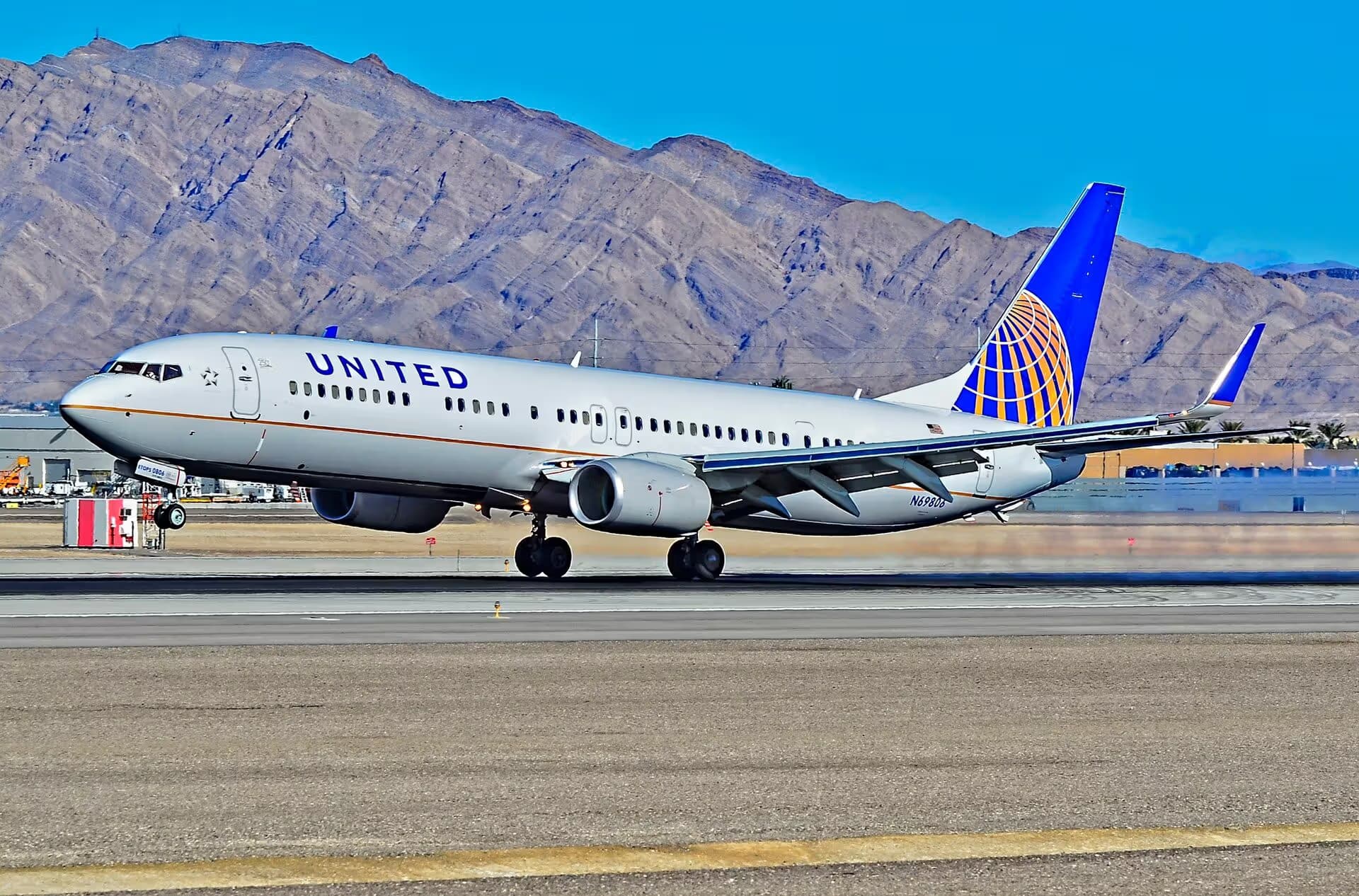 N69806 — Boeing