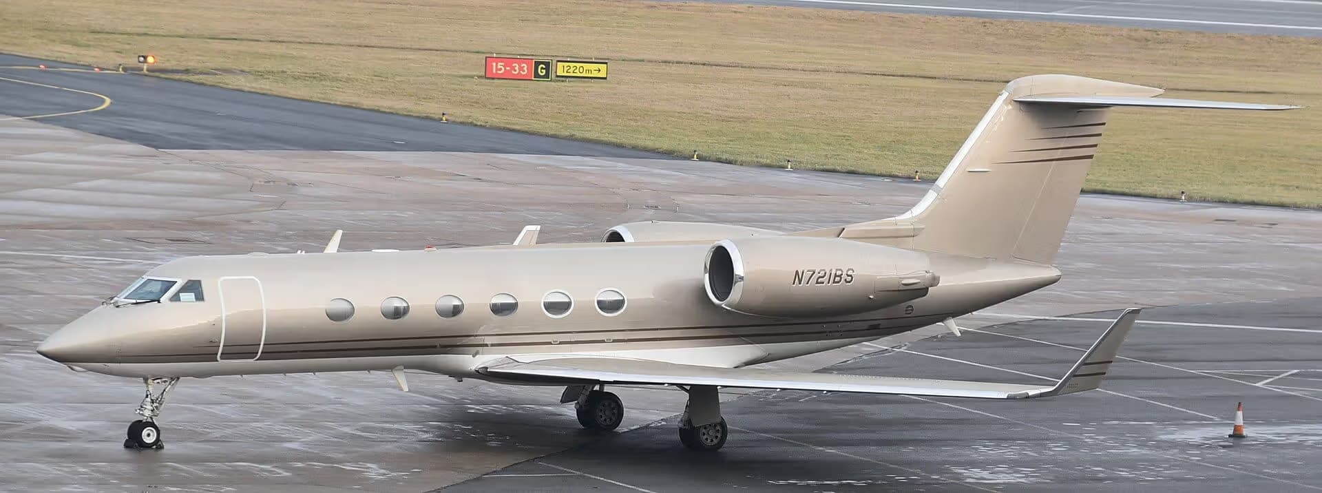 N721BS — Business jet