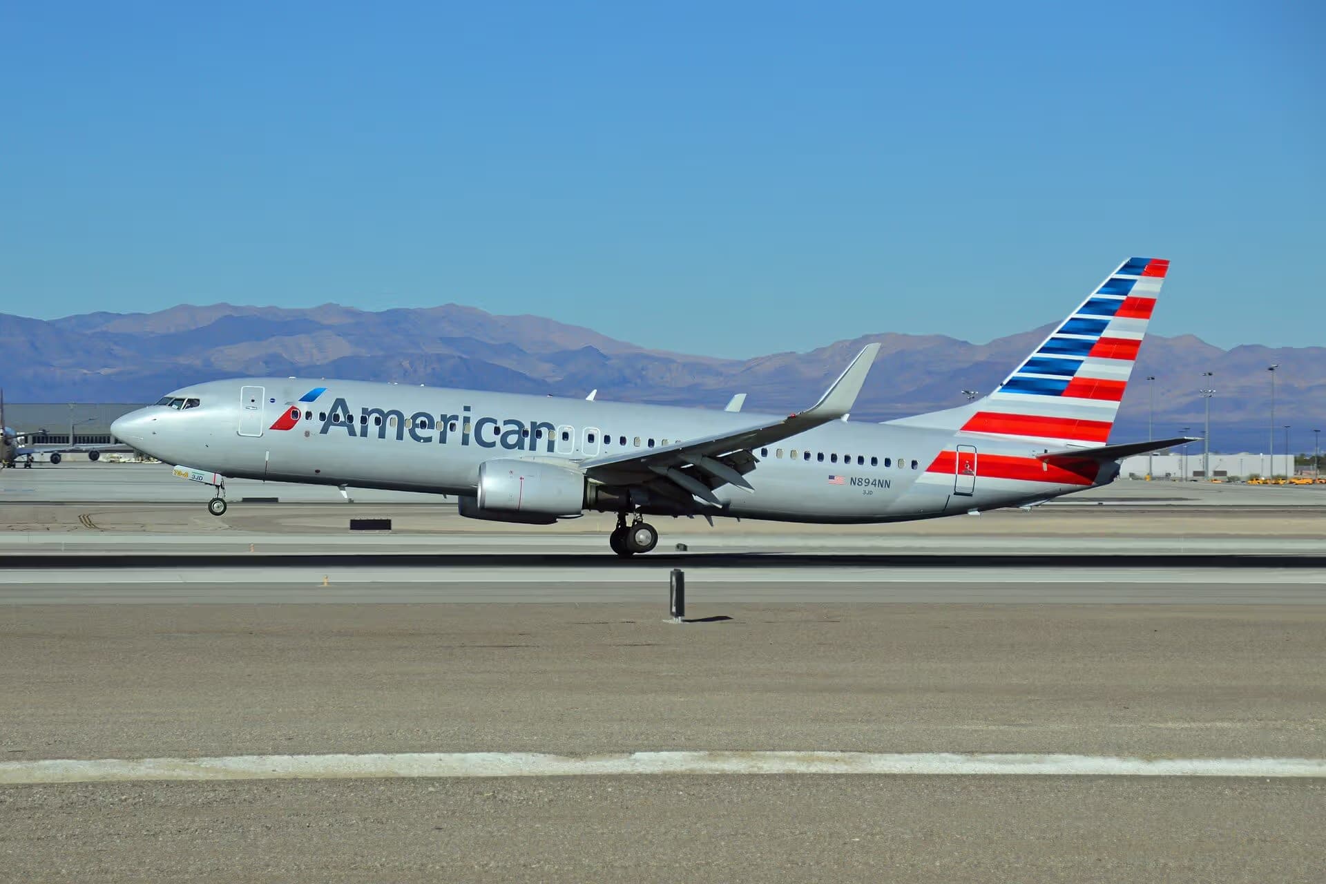 N894NN — Boeing