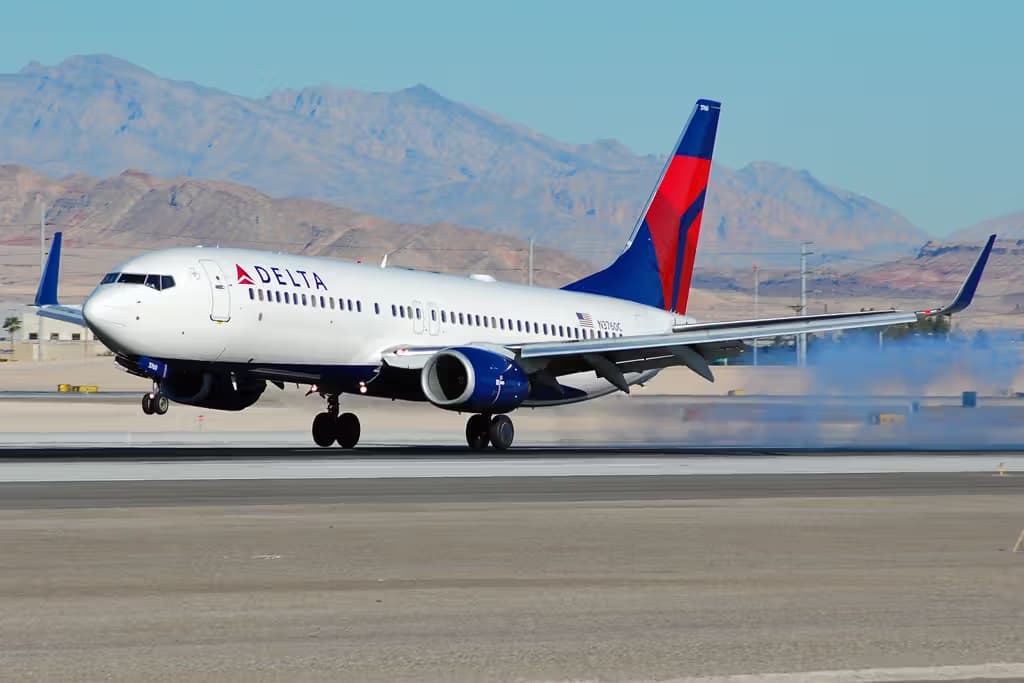 N3760C — Boeing