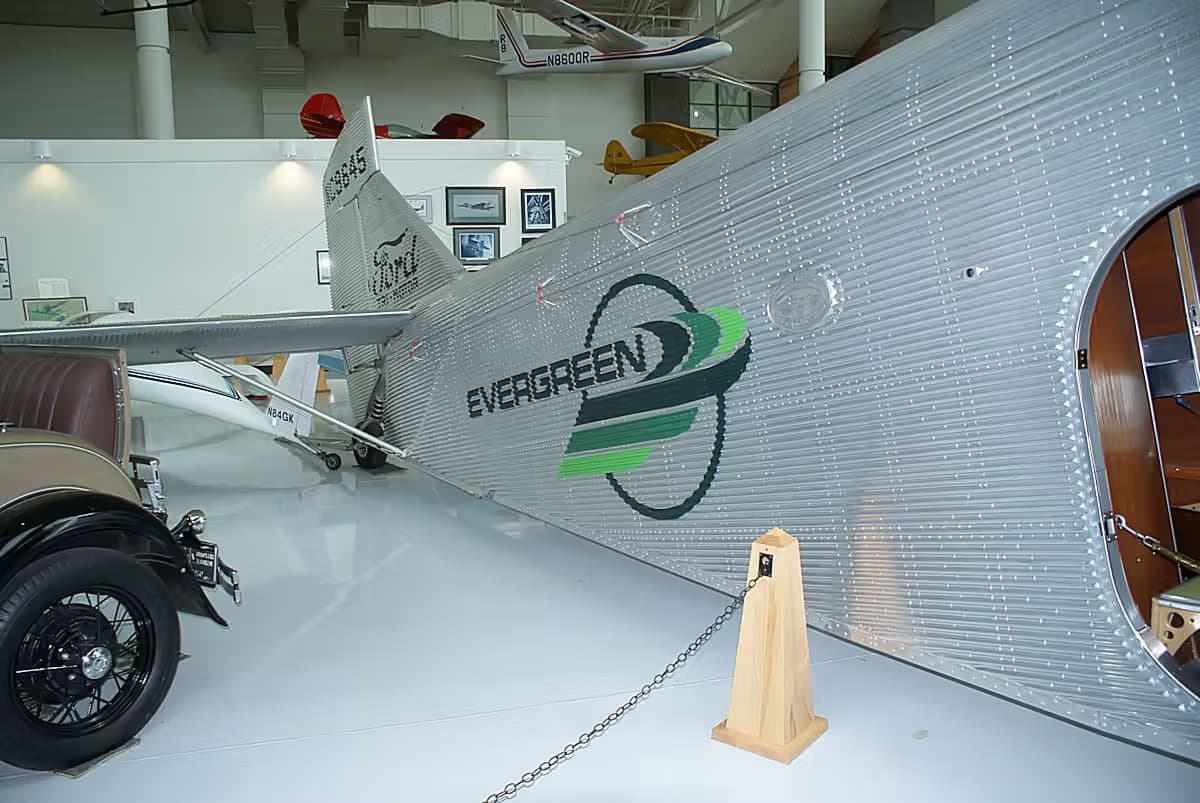 Unidentified — Aircraft