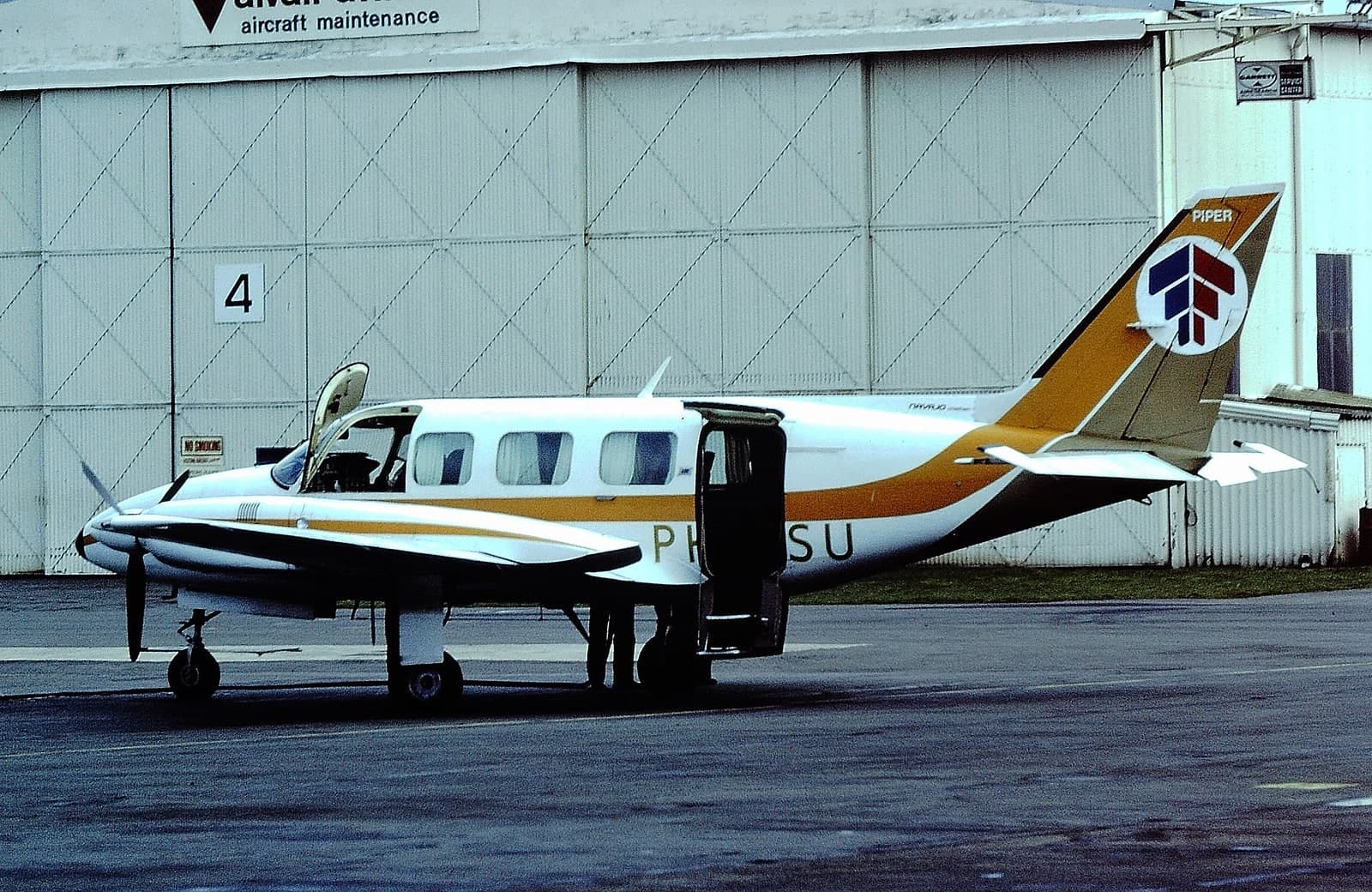 PH-ASU — Piper
