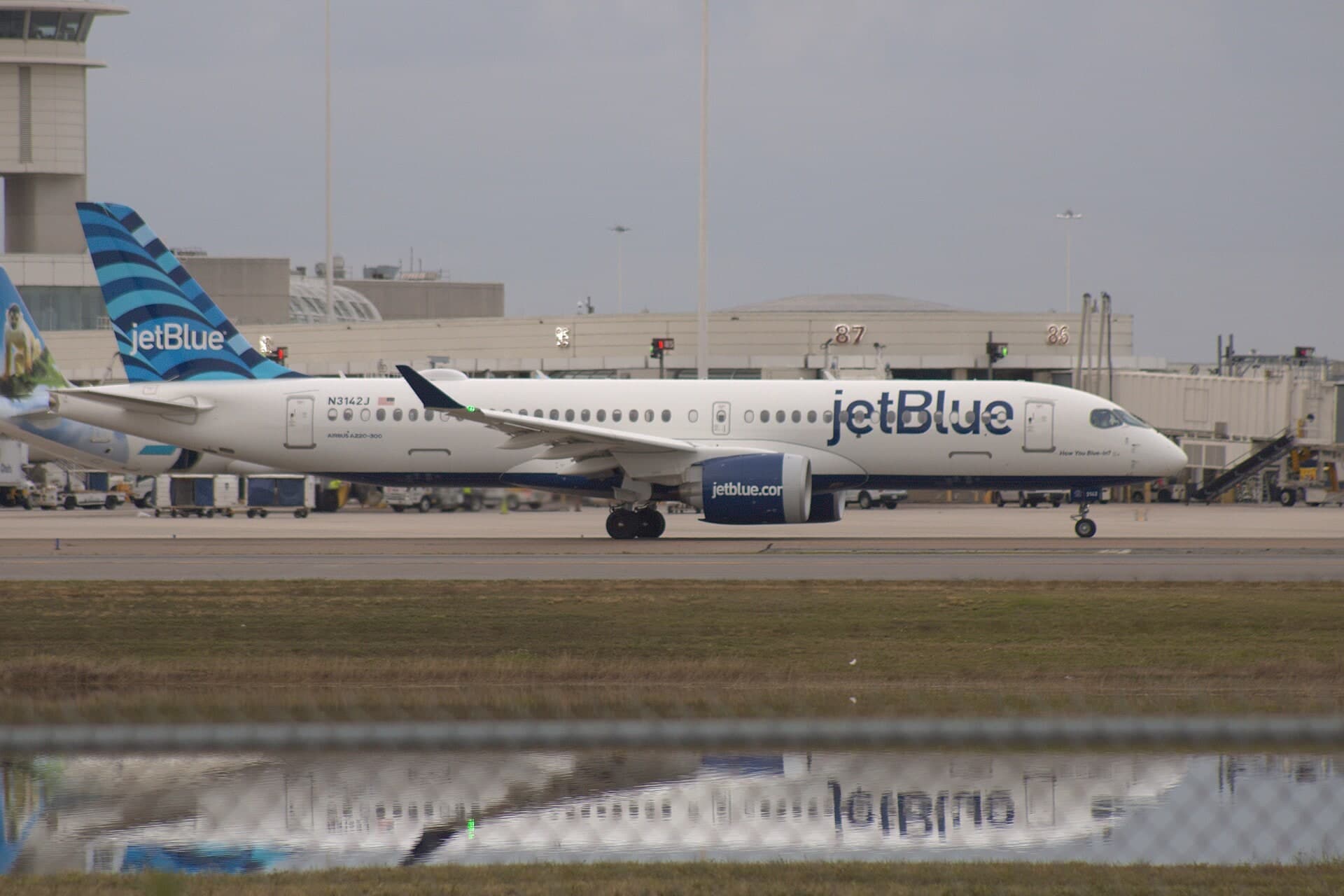 N3142J — Airbus