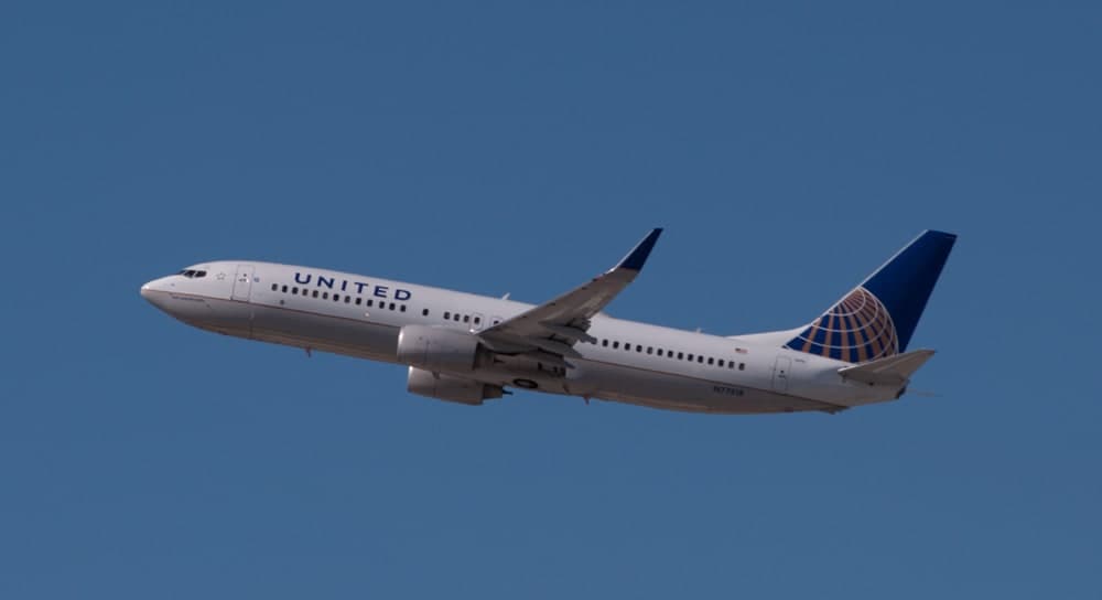 N77518 — Twin-engine aircraft