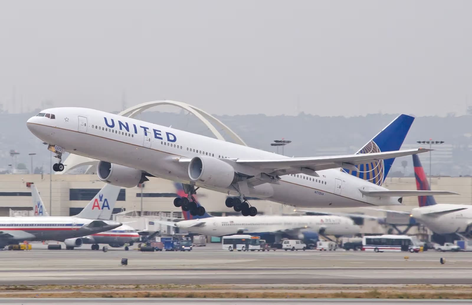 N772UA — Boeing