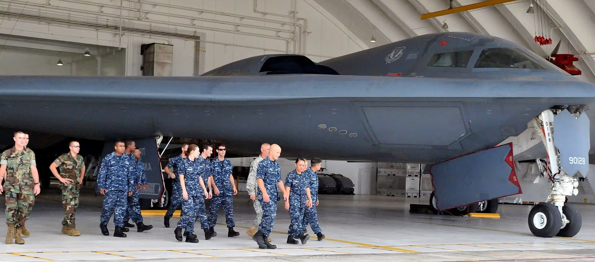 Unidentified — Aircraft at Andersen Air Force Base