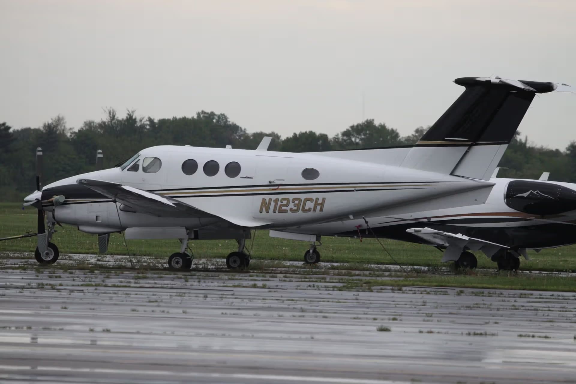 N123CH — Beechcraft