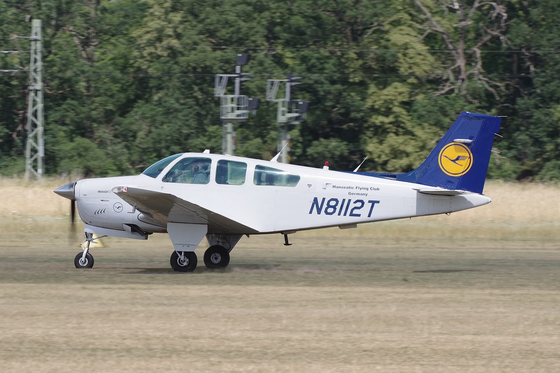 N8112T — Single-engine aircraft