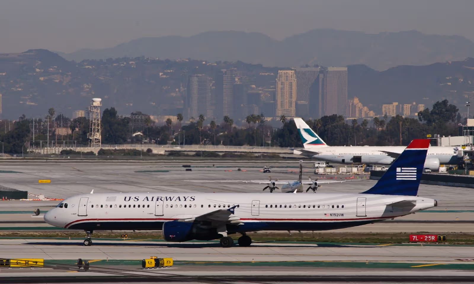 N192UW — Airbus