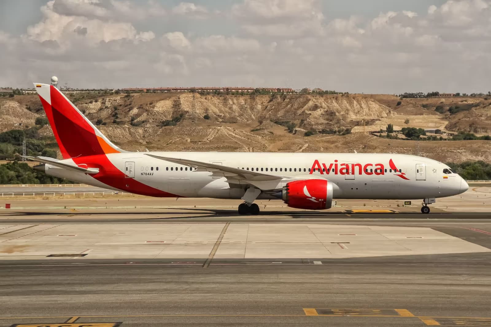 N784AV — Boeing