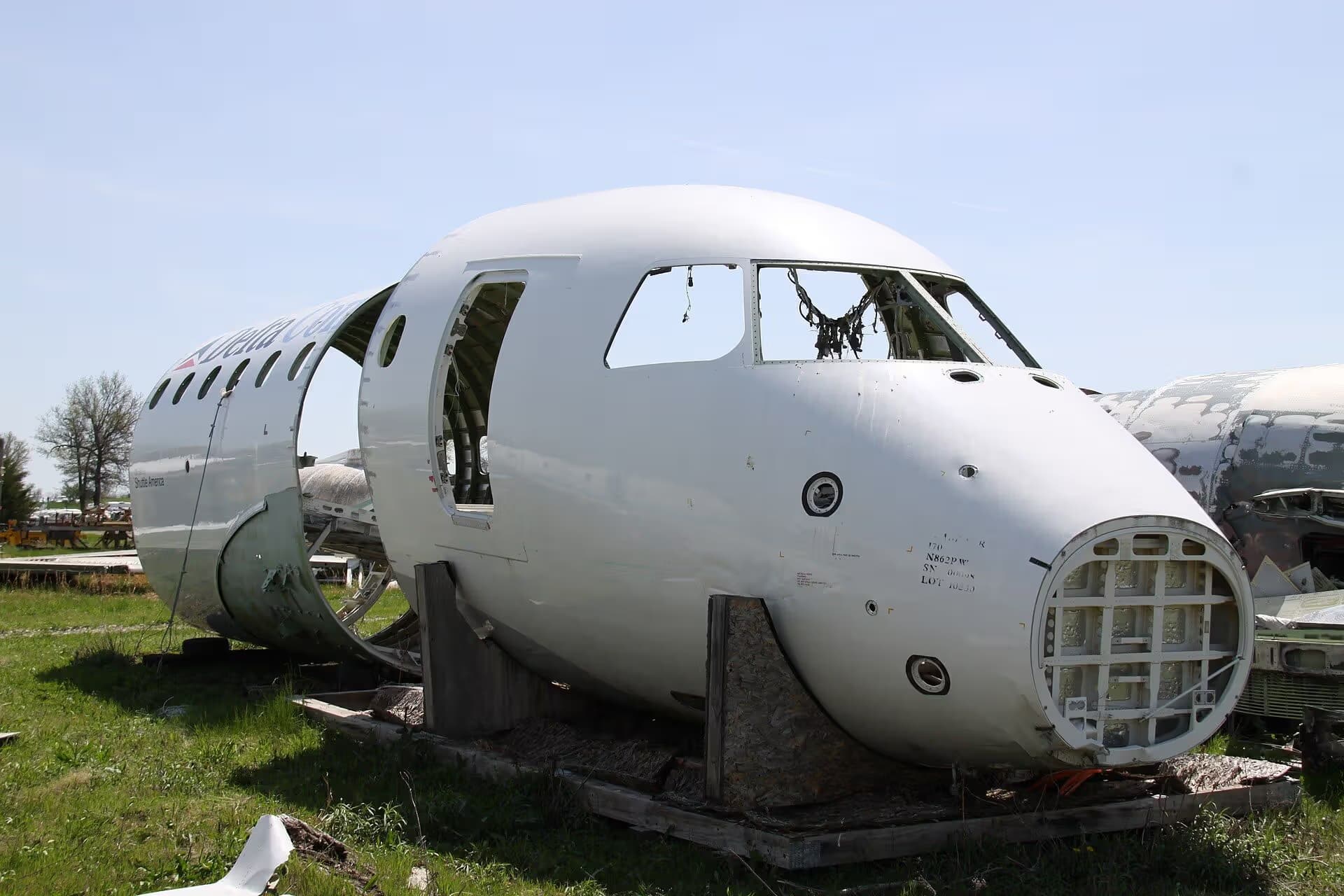 N862RW — Embraer