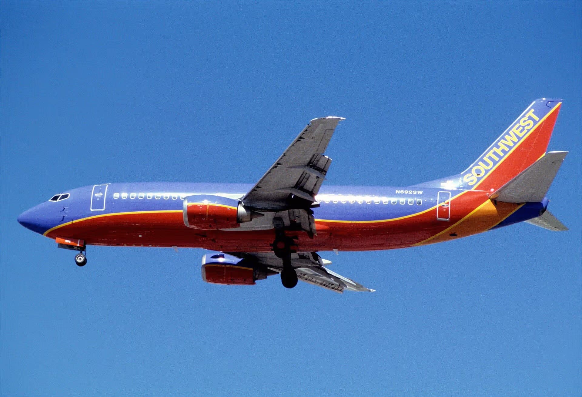 N692SW — Boeing