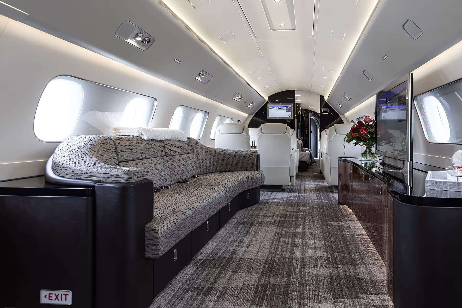 N727EE — Aircraft