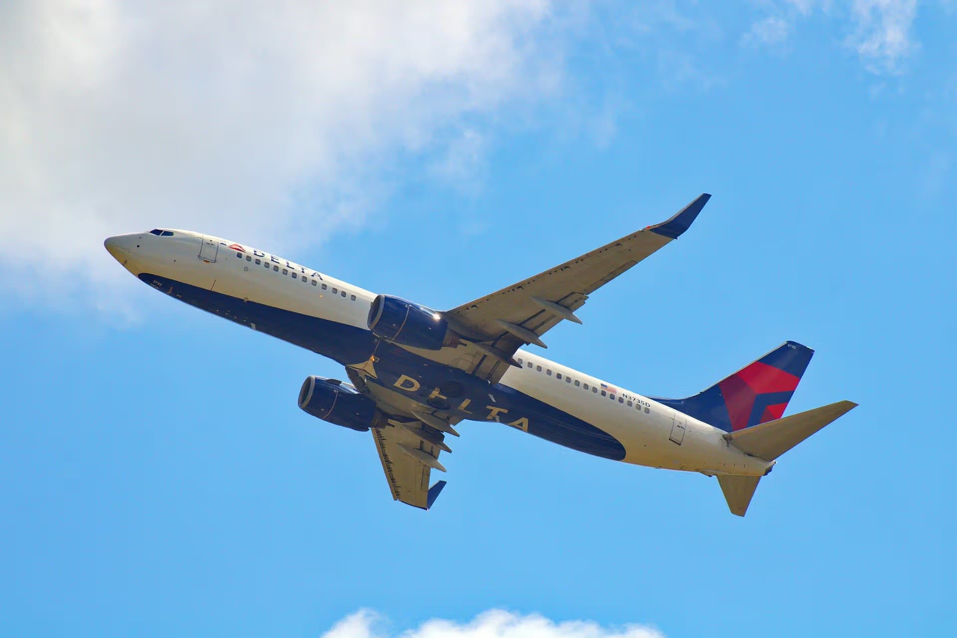 N3735D — Boeing