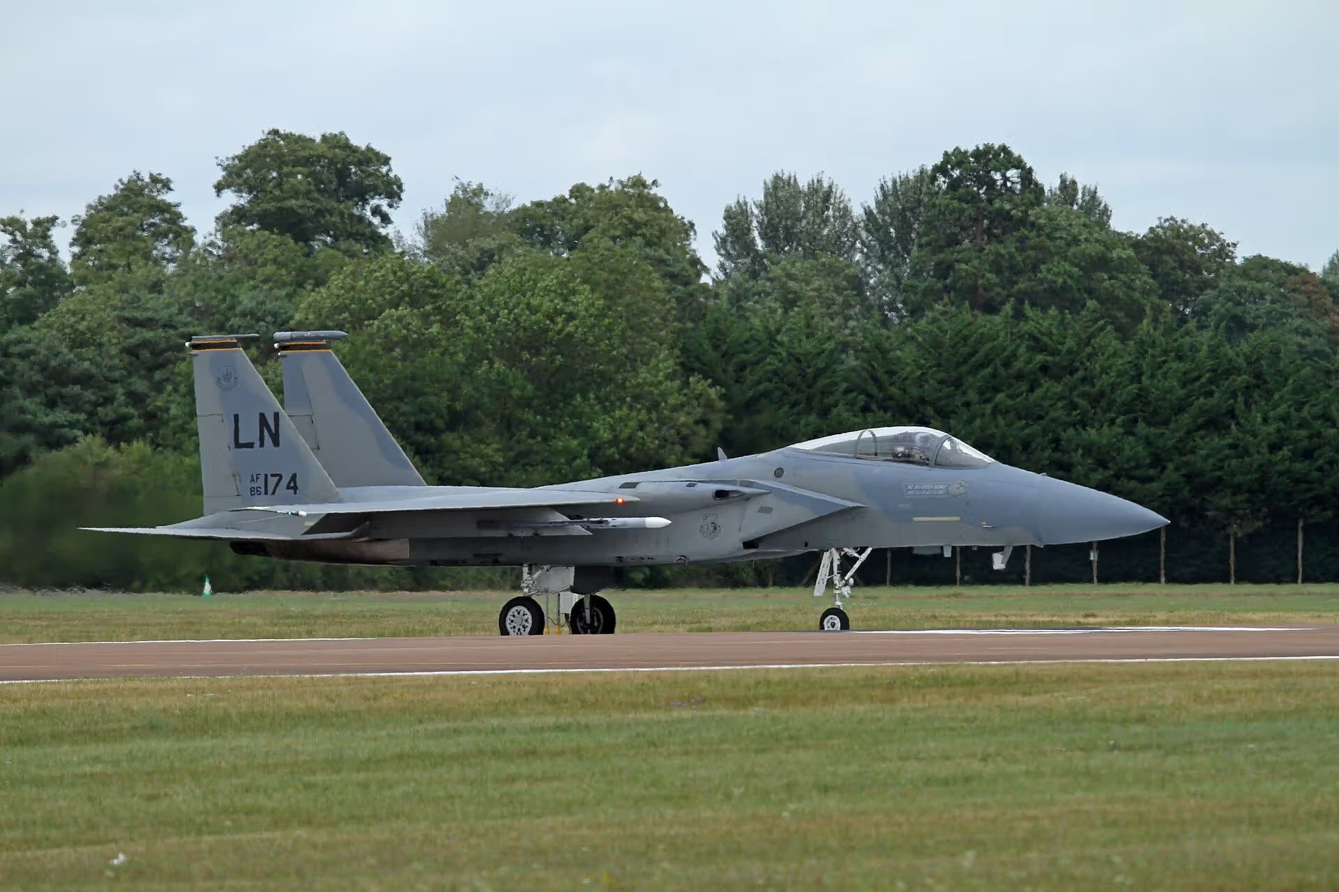 Unidentified — Aircraft