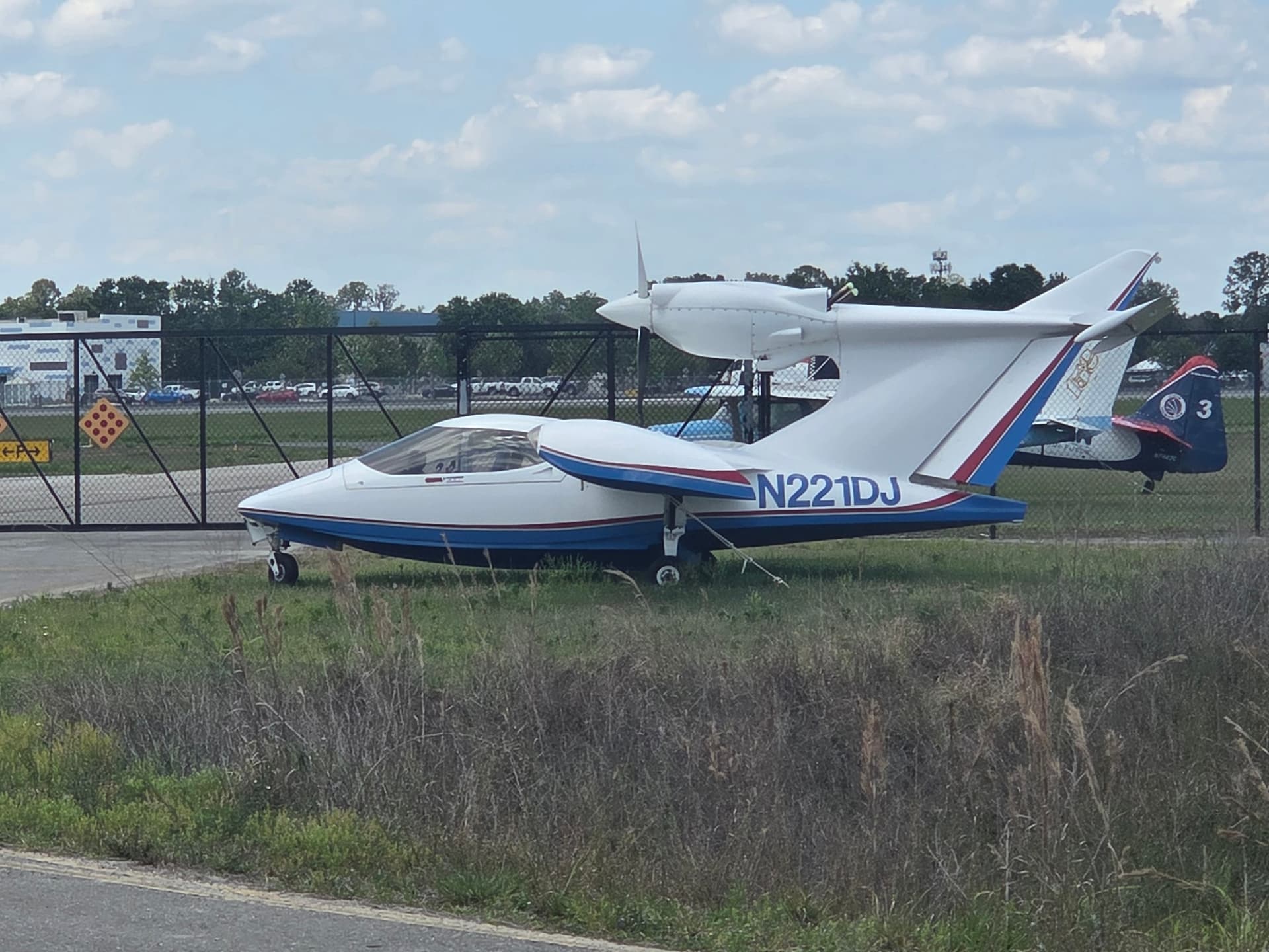 N221DJ — Seawind Seawind 3000 at Lakeland Linder Intl