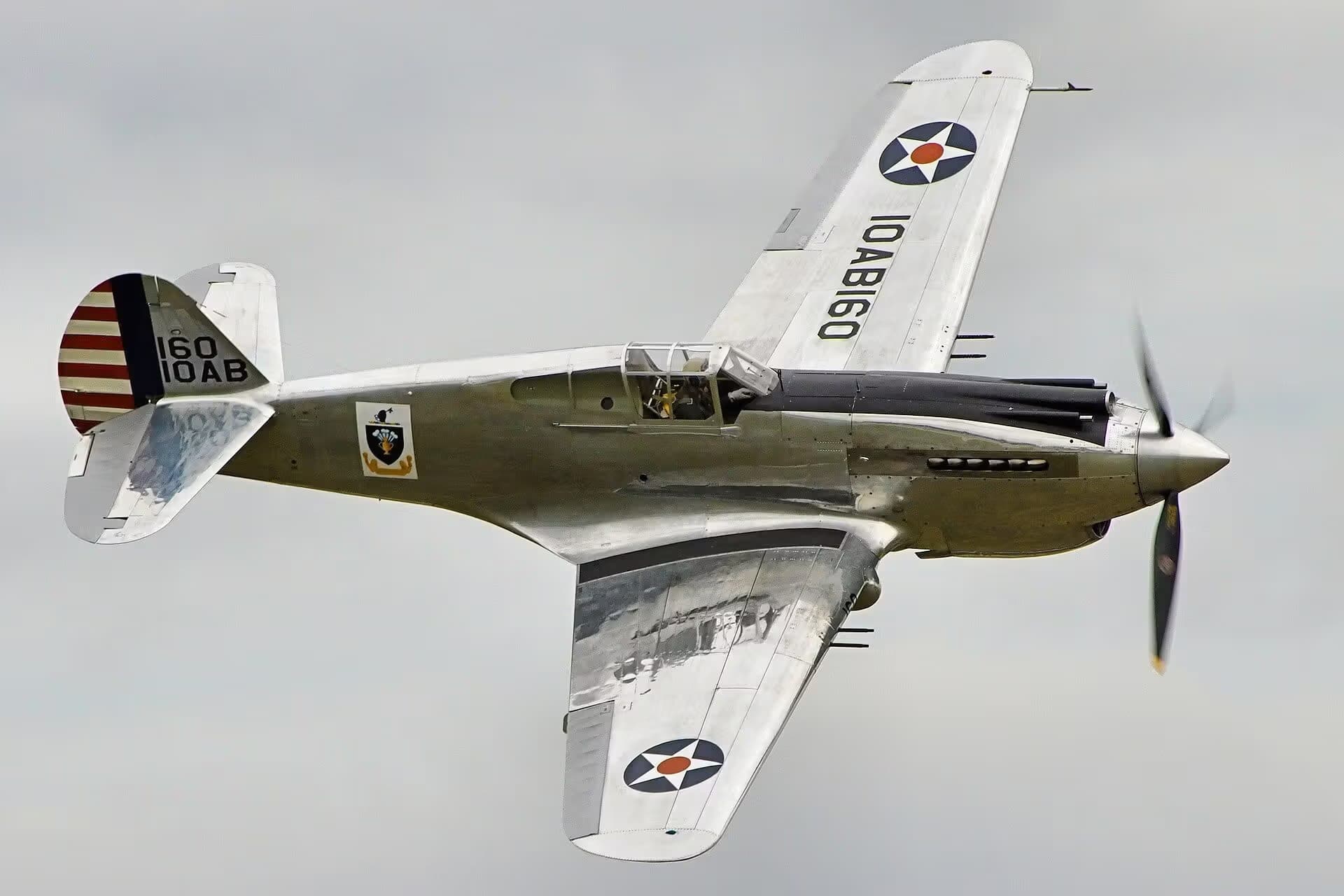 Unidentified — Single-engine aircraft