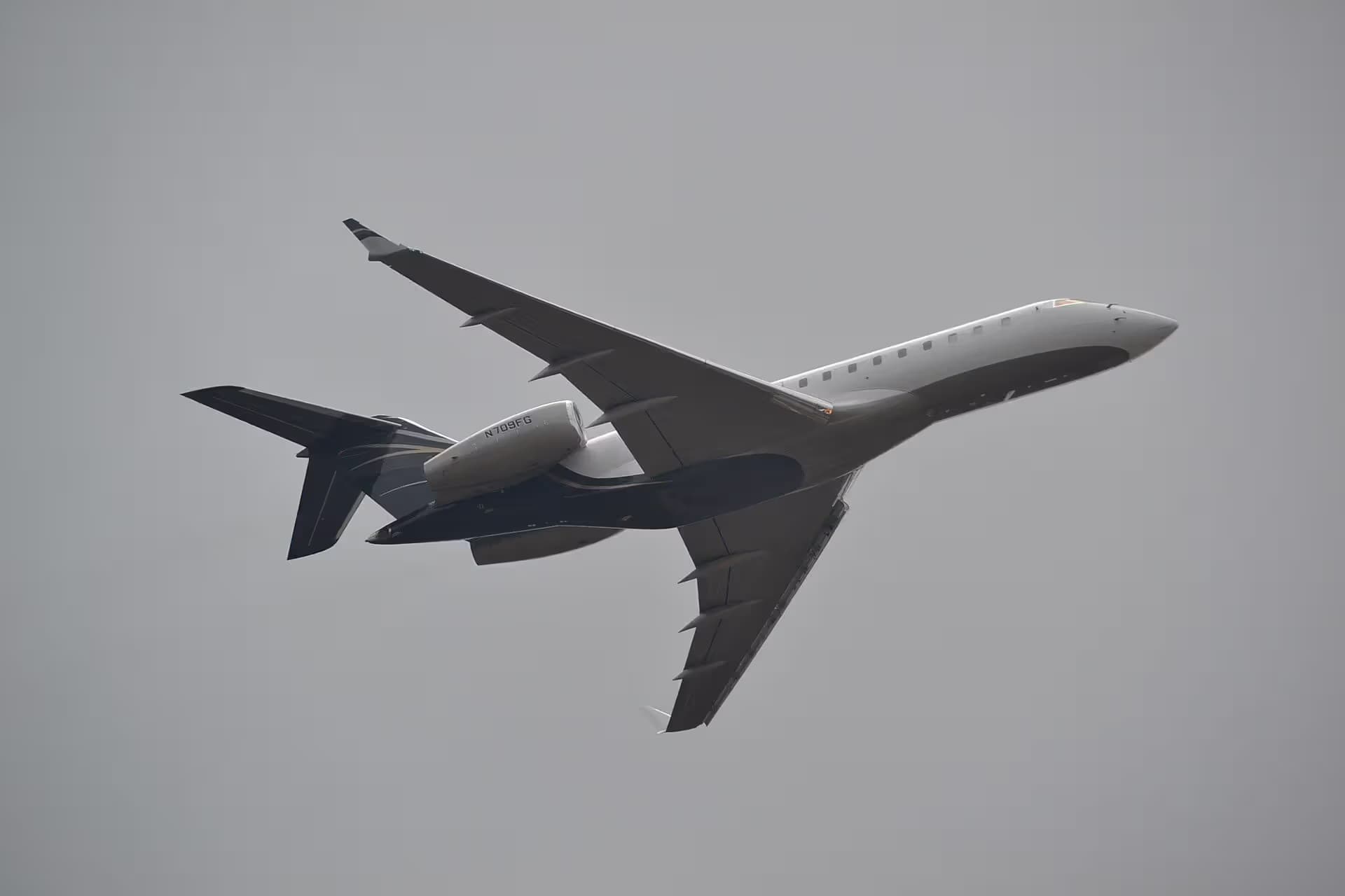 N709FG — Business jet