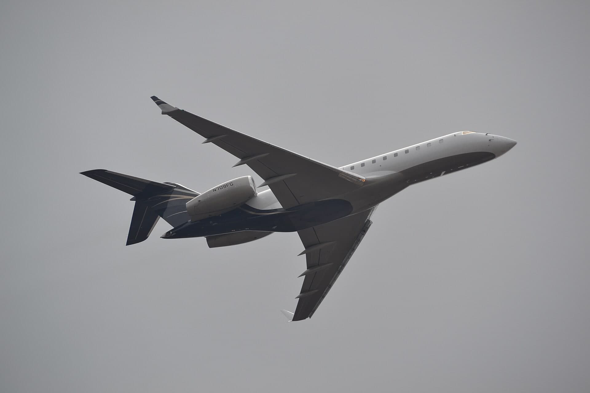 N709FG — Business jet
