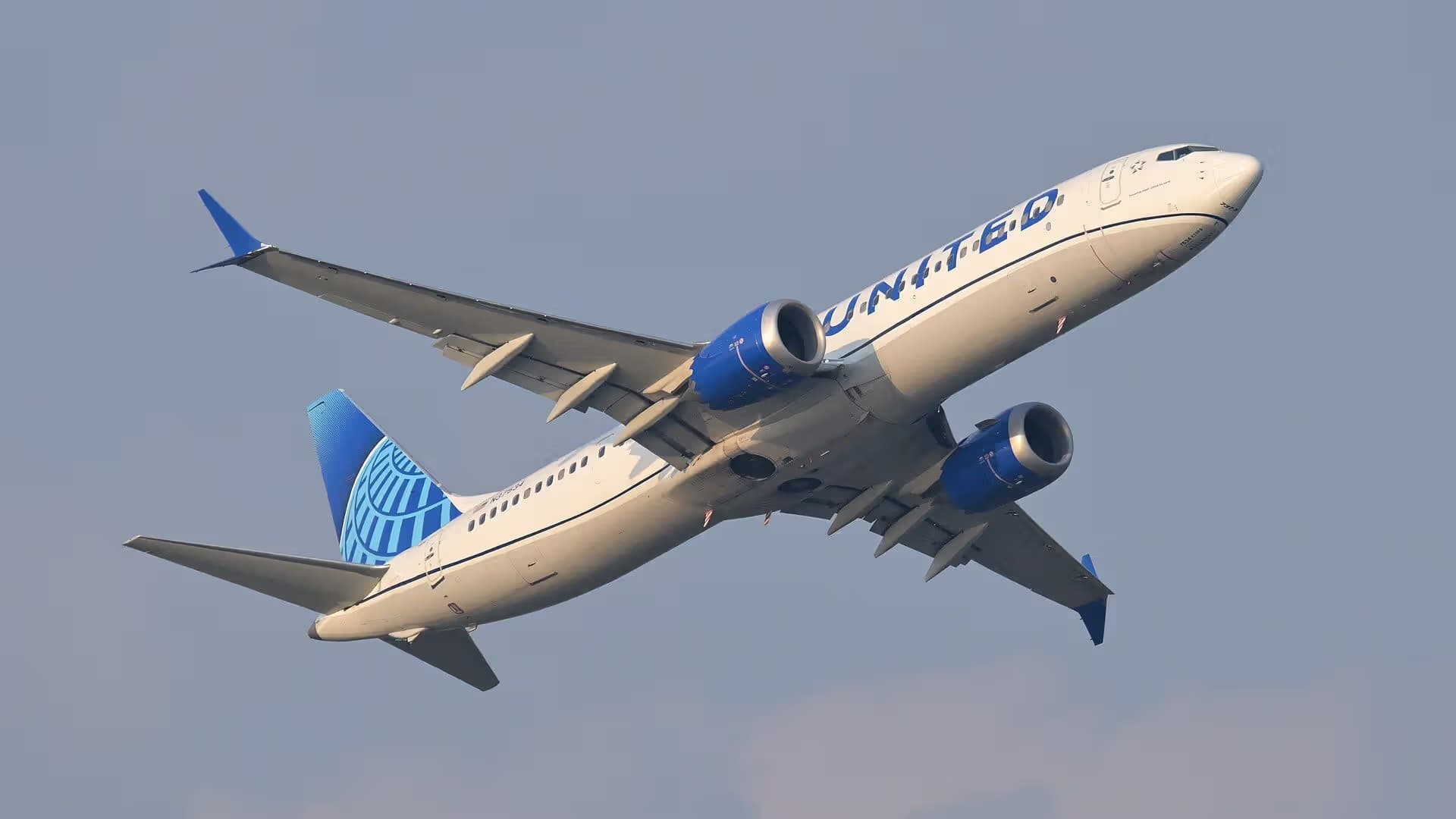 N37534 — Boeing