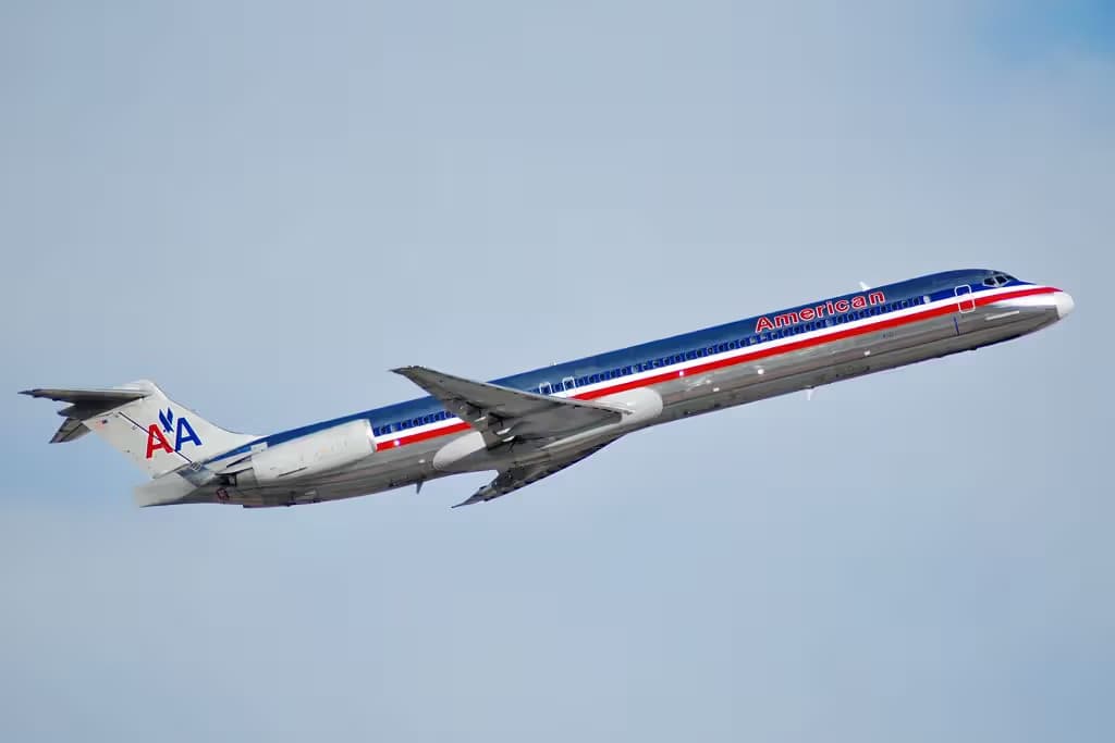 N970TW — Douglas