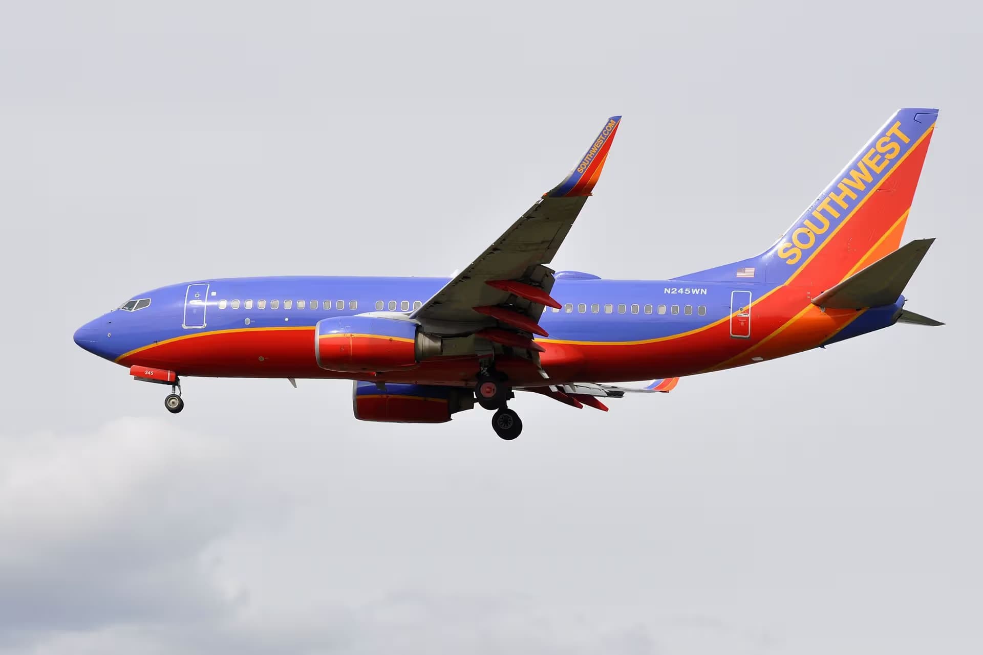 N245WN — Boeing