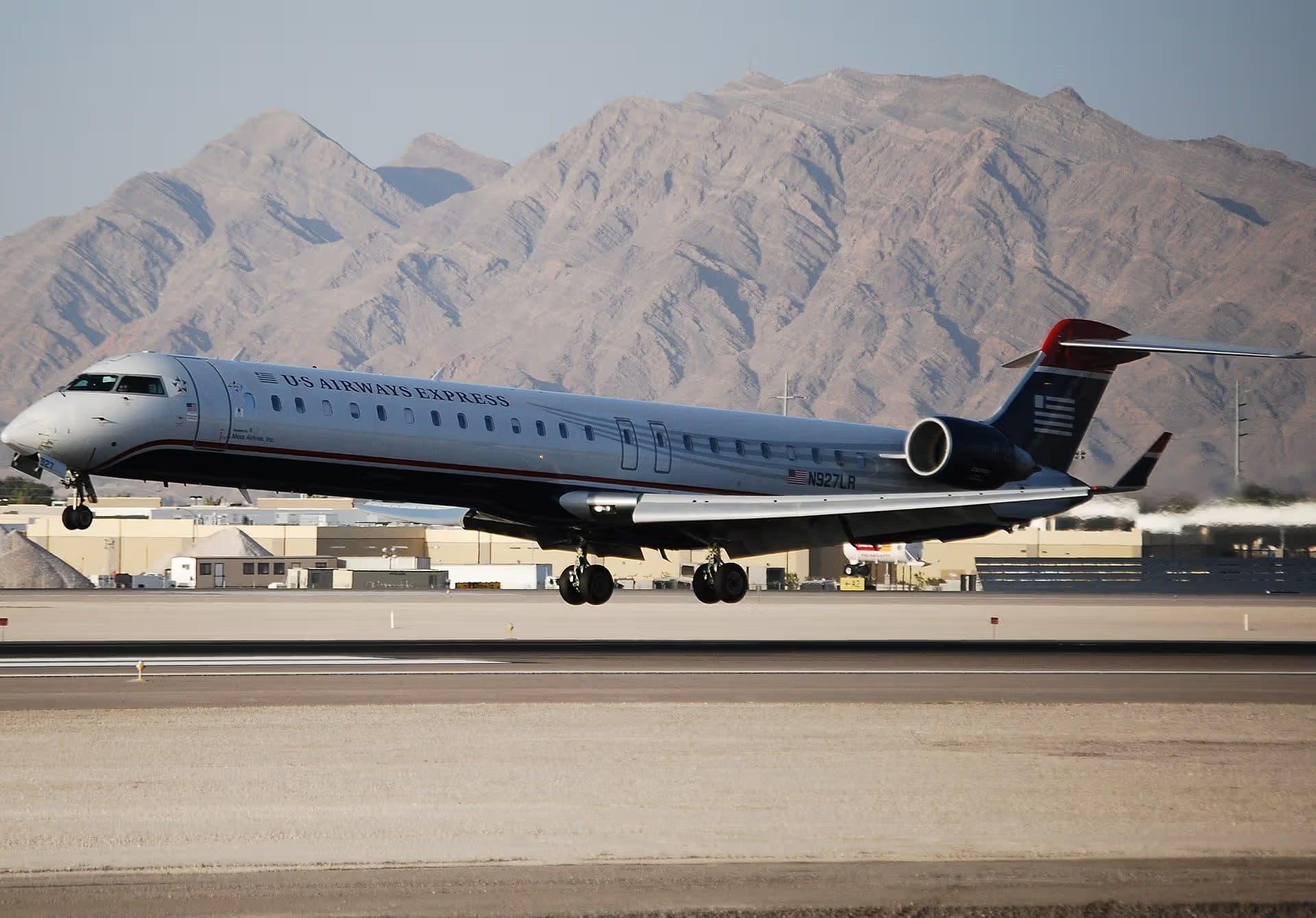 N927LR — Aircraft